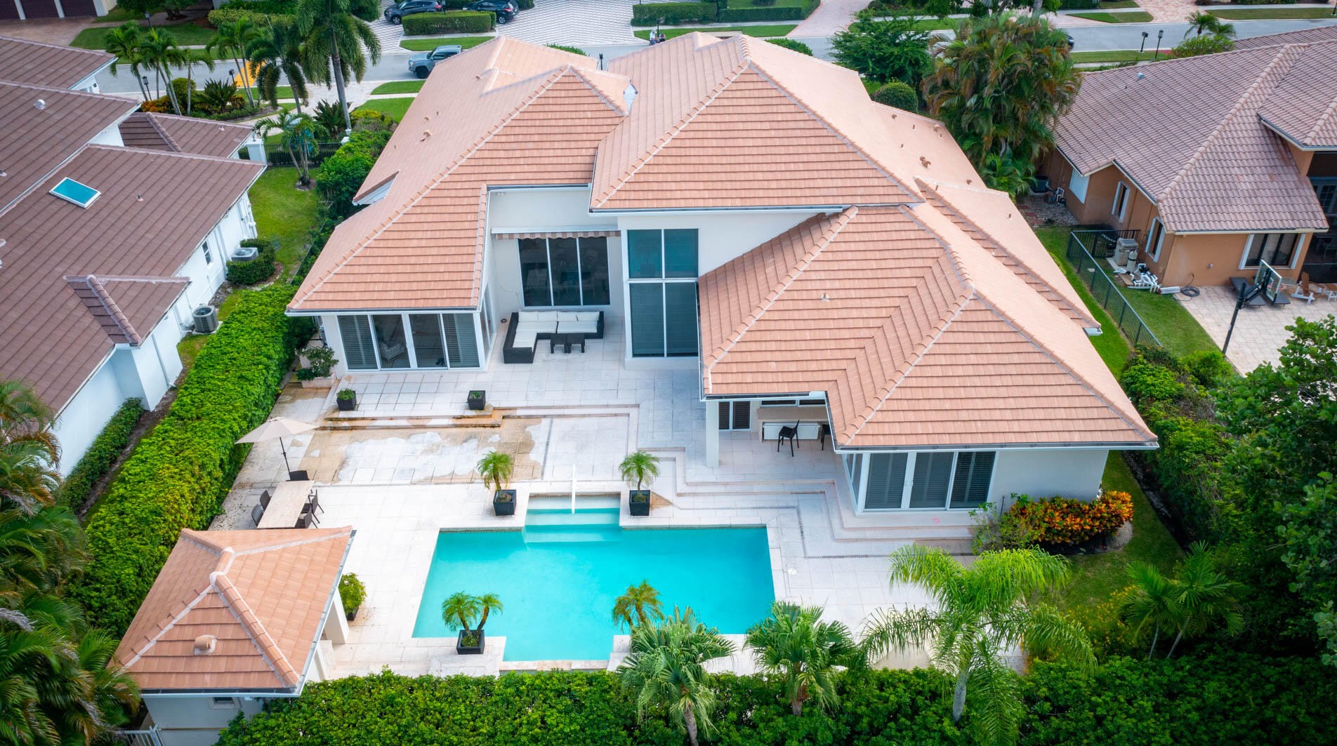 7207 Valencia Dr, Boca Raton, FL 33433-7407