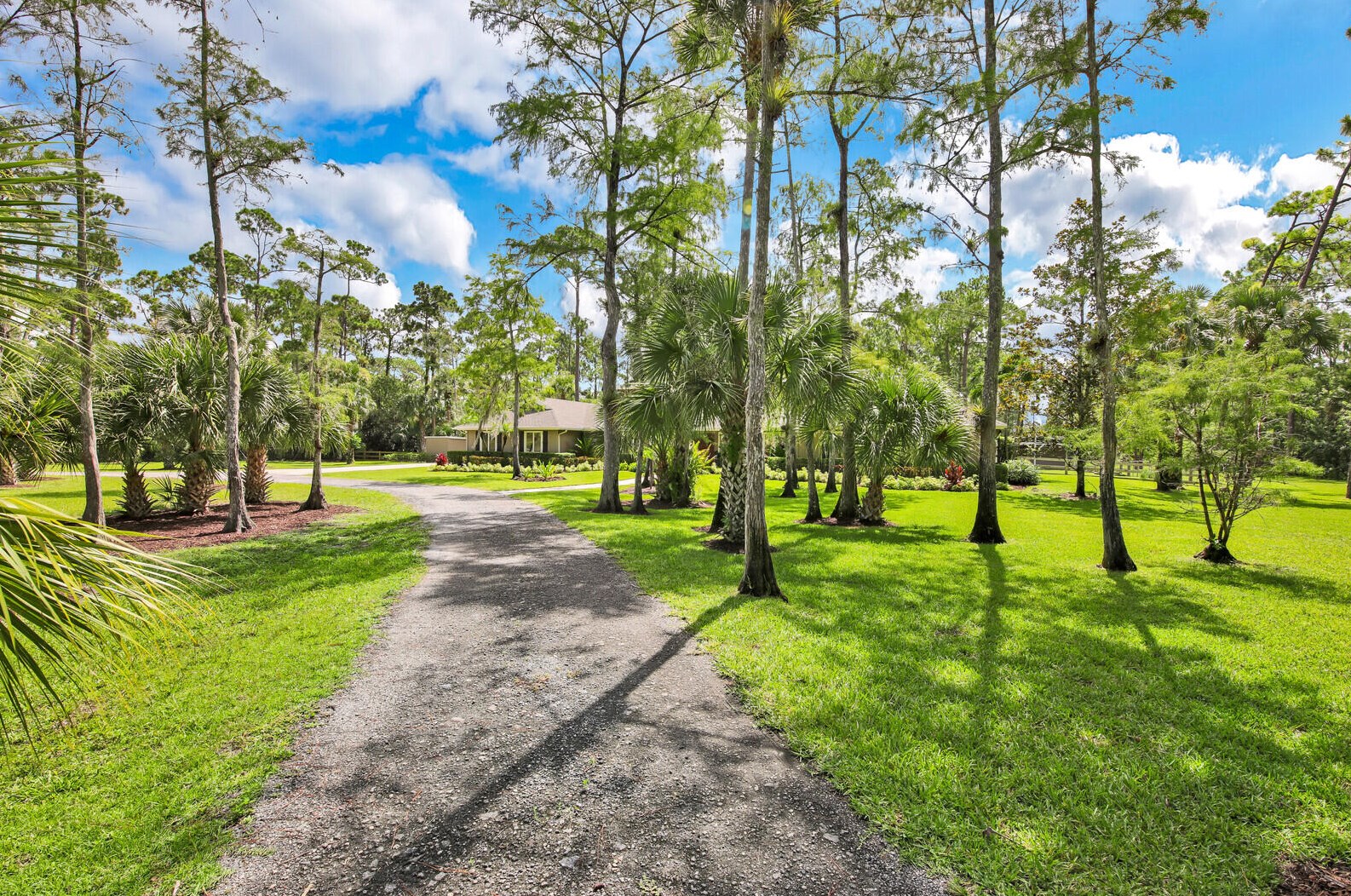 1464 Arabian Dr, Town of Loxahatchee Groves, FL 33470
