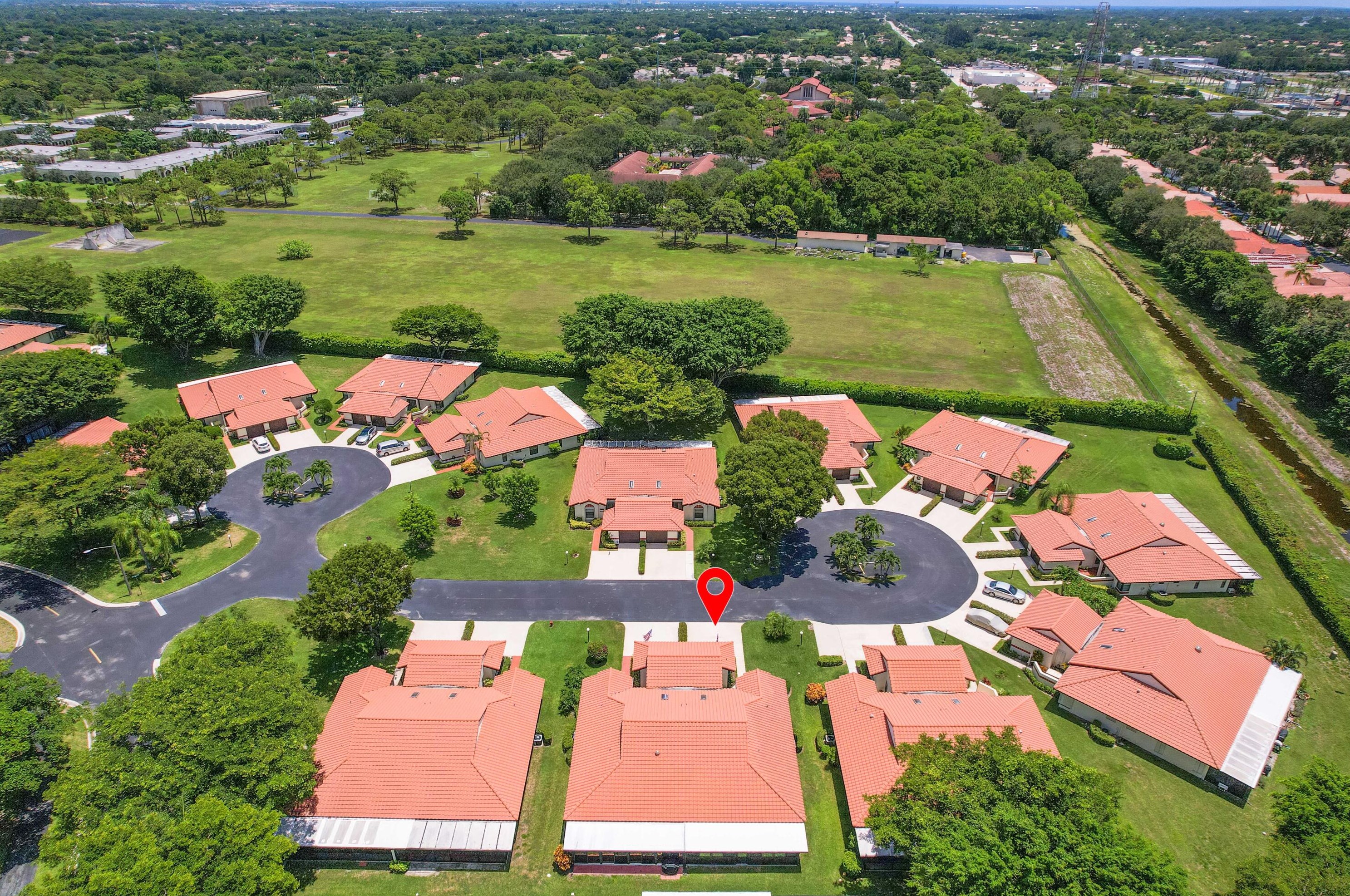 10959 Dolphin Palm Ct, Boynton Beach FL  33437-2214 exterior