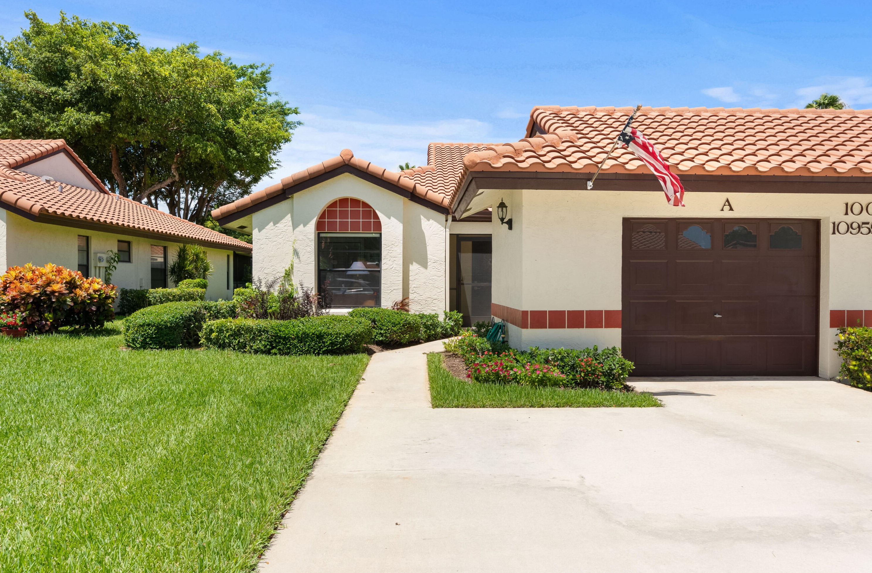 10959 Dolphin Palm Ct, Boynton Beach, FL 33437-2214