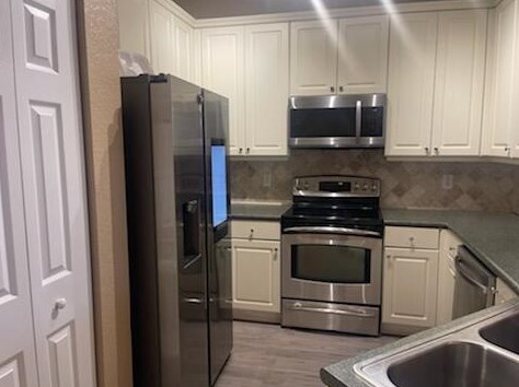 7650 Spatterdock Dr, Boynton Beach, FL 33437
