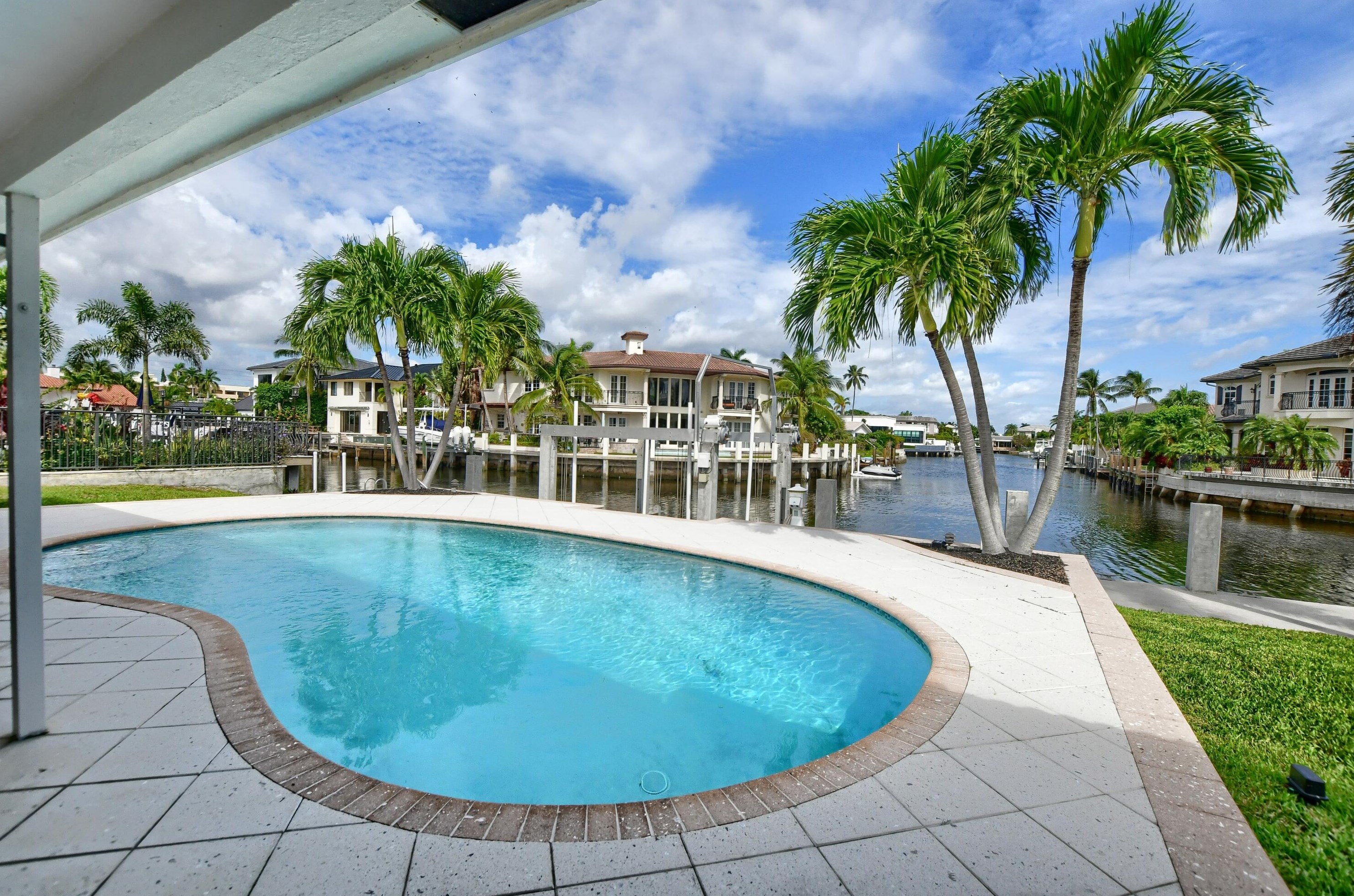 721 Marine Dr, Boca Raton FL  33431-6937 exterior