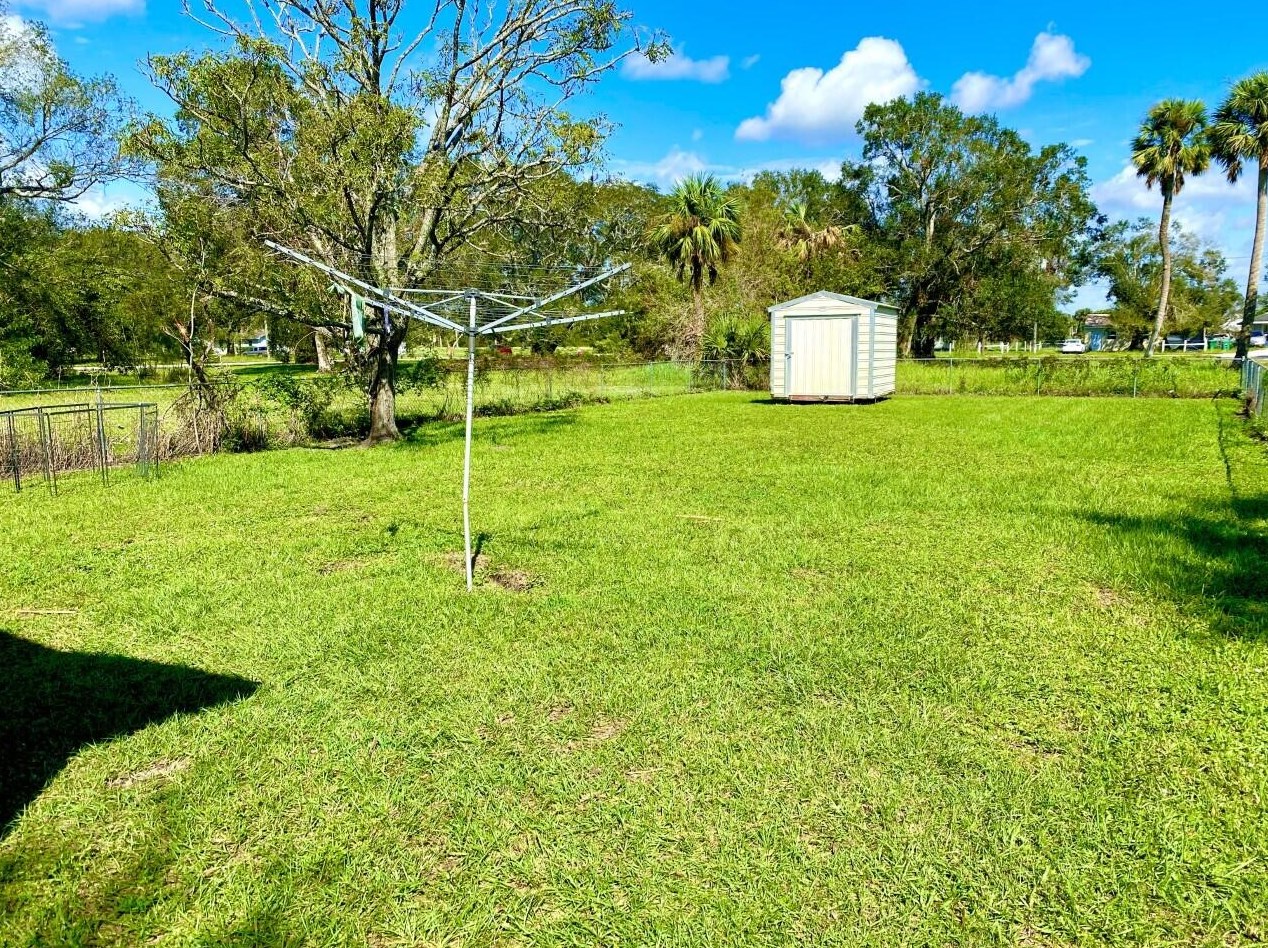804 11th St, Okeechobee FL  34972-2051 exterior