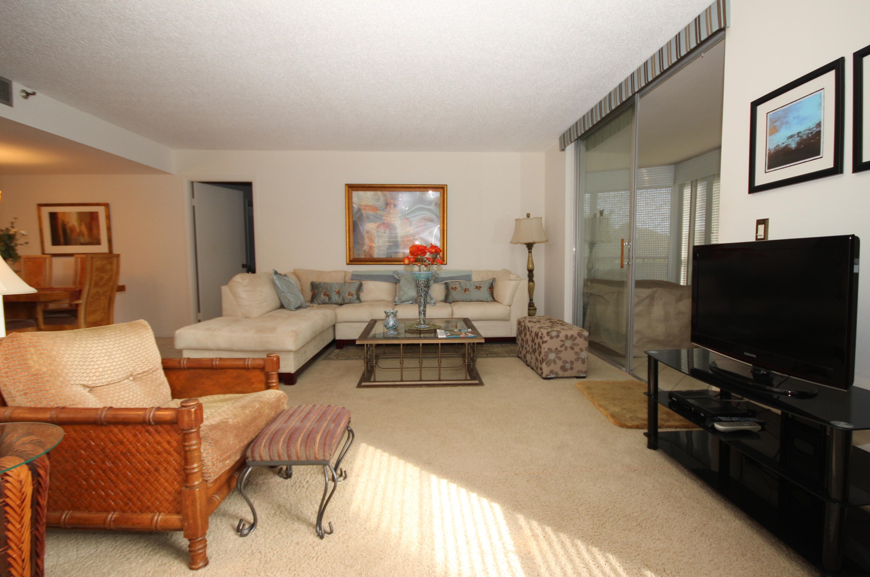 6400 Nw 2nd Ave Apt 220, Boca Raton, FL 33487