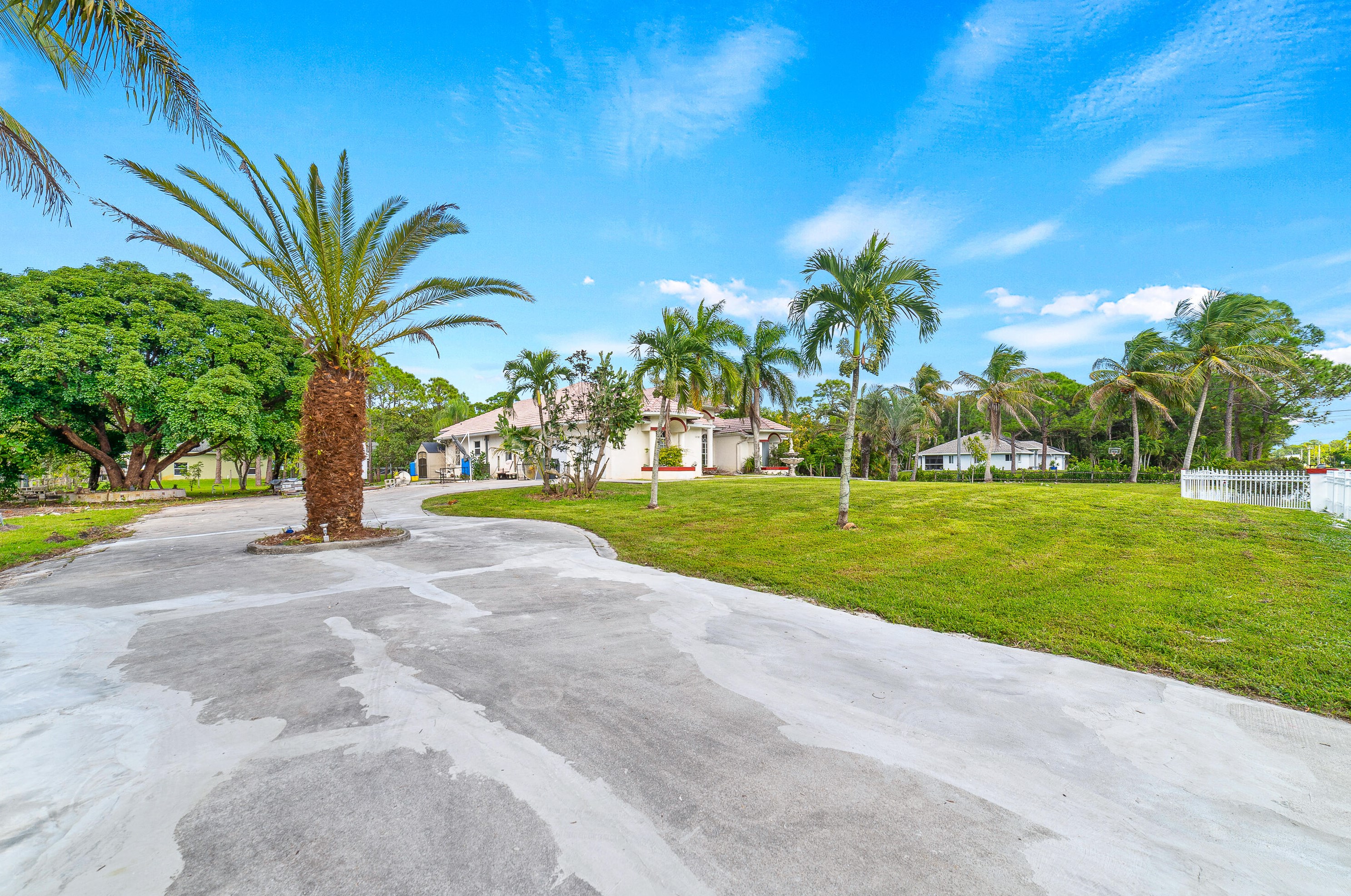 14387 Temple Blvd, Town of Loxahatchee Groves, FL 33470
