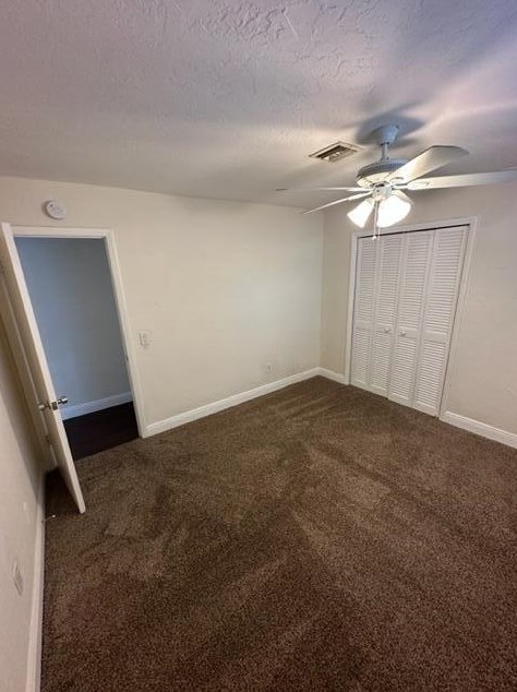 2759 Cambridge Rd, Lake Worth FL  33462-3812 exterior