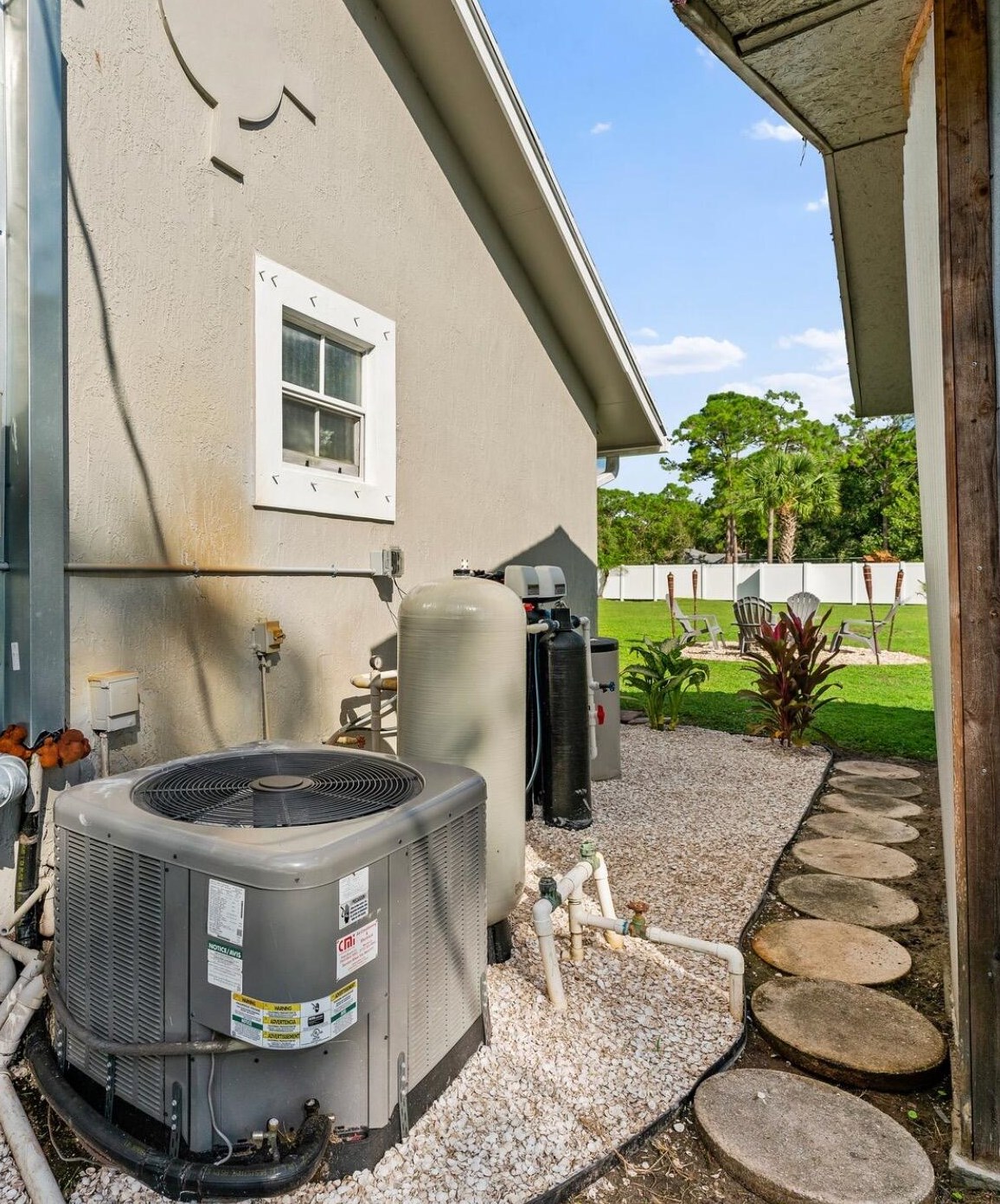 12567 175th Rd, Jupiter FL  33478-4621 exterior