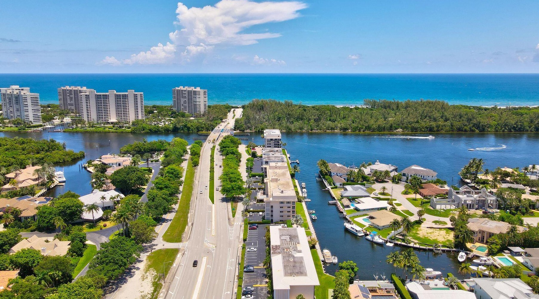 698 Ne Spanish River Blvd Apt 12, Boca Raton, FL 33431