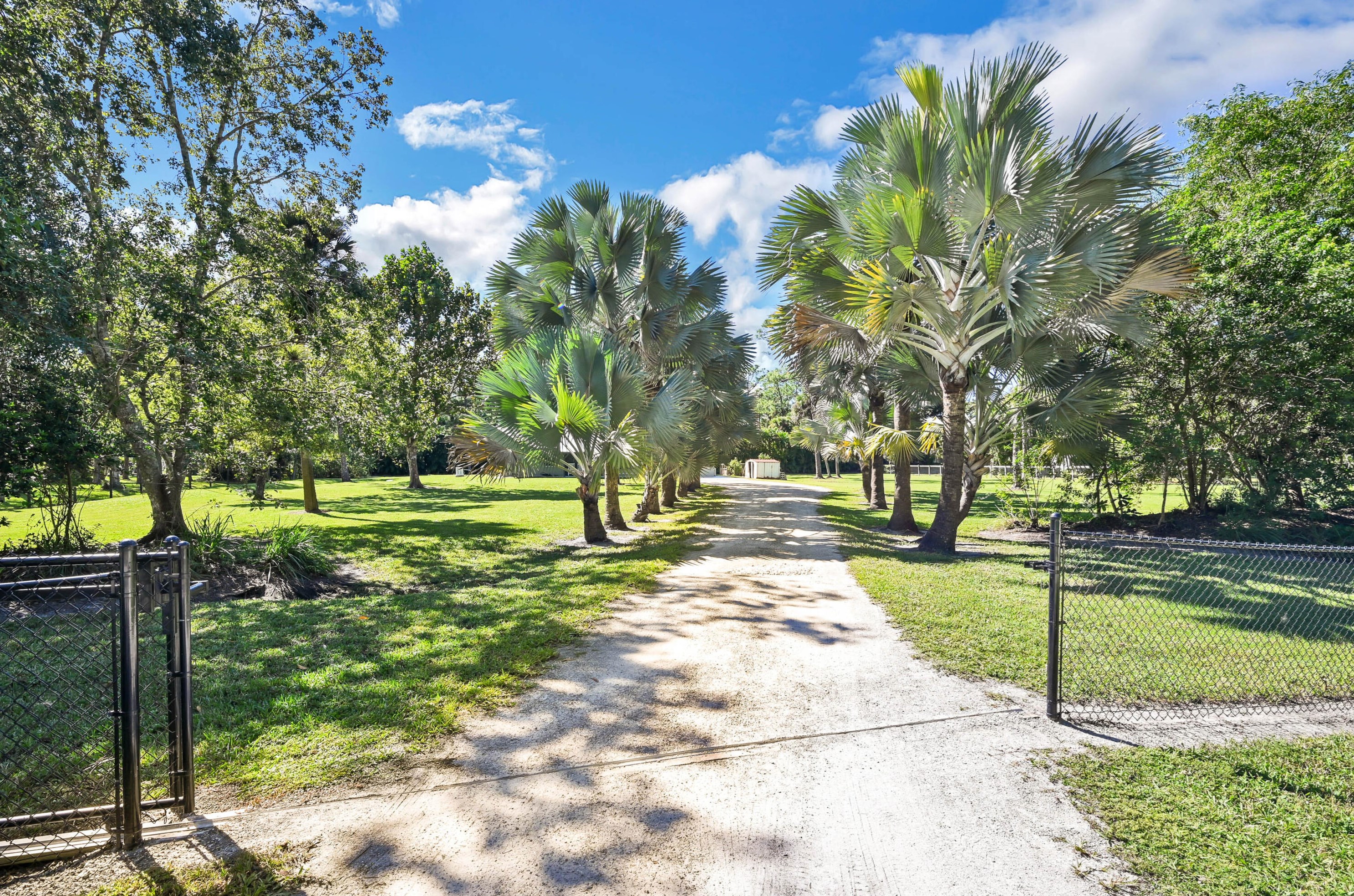 13624 Farley Rd, Town of Loxahatchee Groves, FL 33470