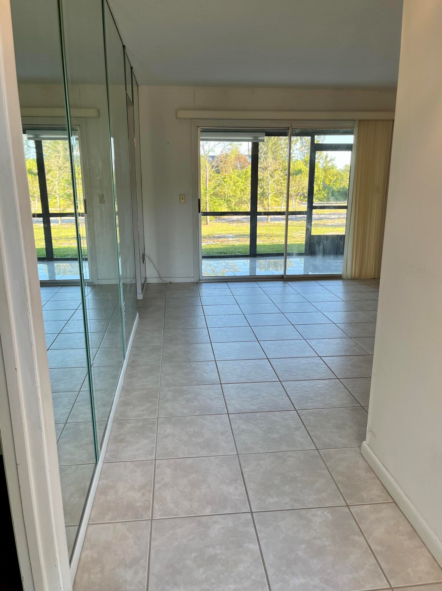 8132 Croft Cir, Hobe Sound, FL 33455-6338