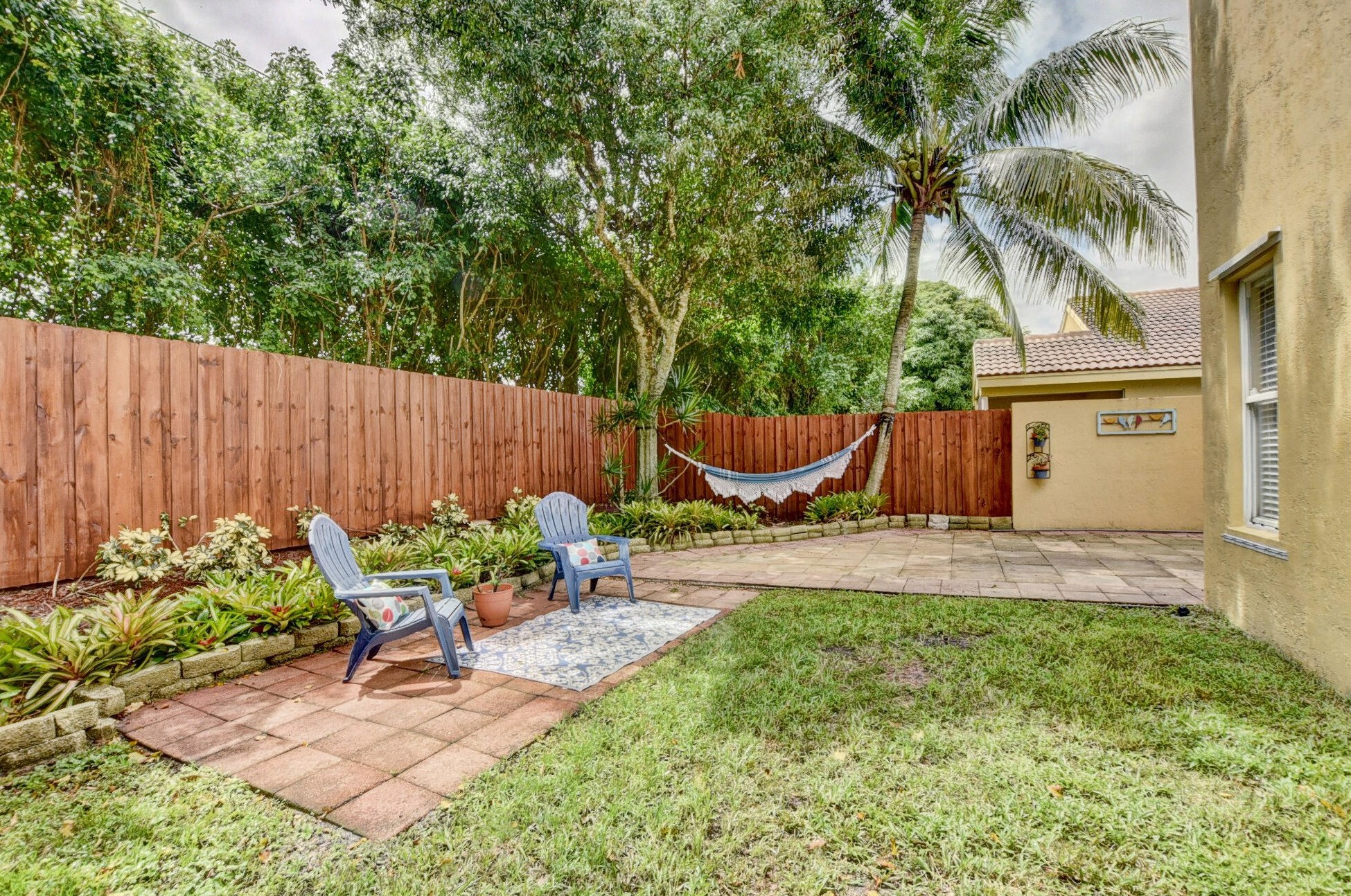 9530 Fox Trot Ln, Boca Raton, FL 33496-4106