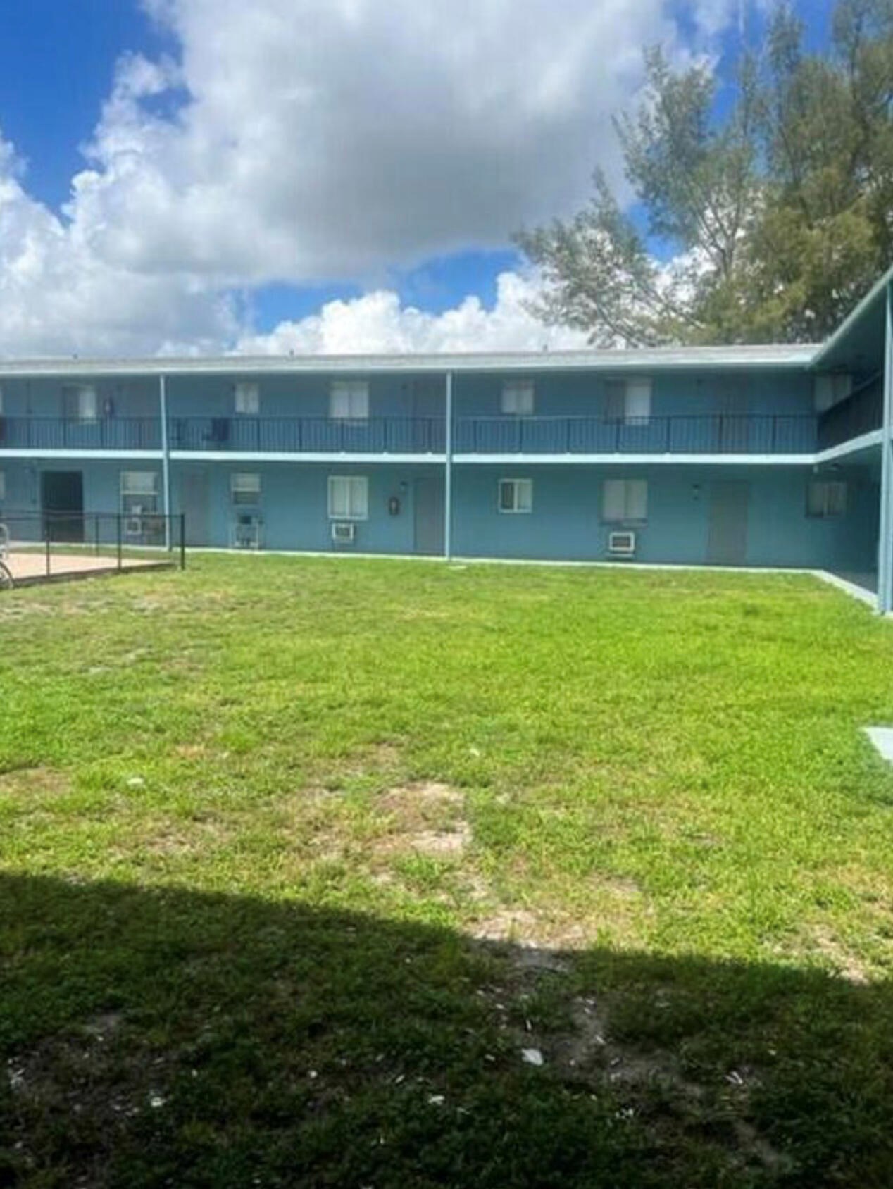 1829 N A St #62, Lake Worth, FL 33460