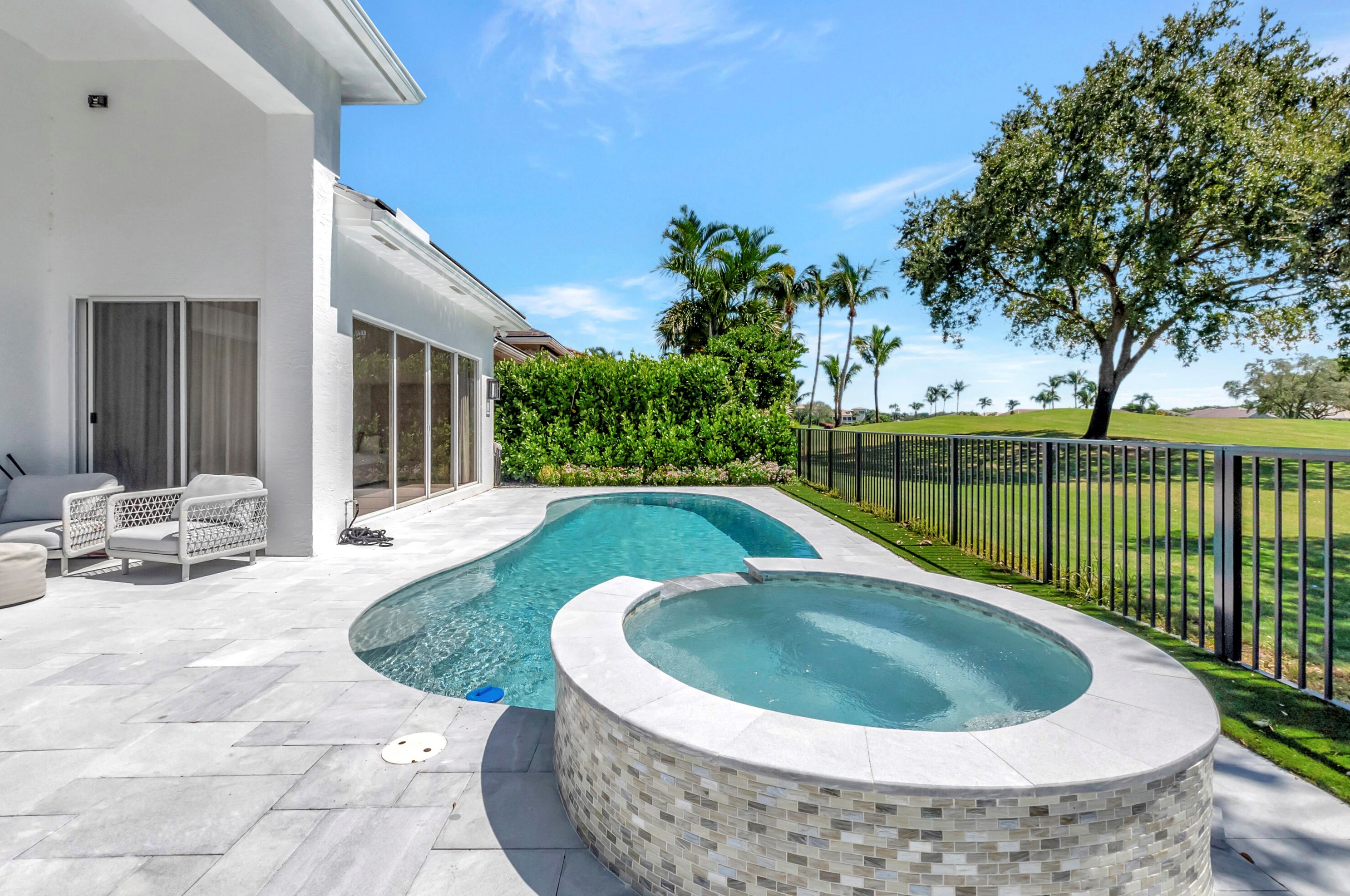 4098 Briarcliff Cir, Boca Raton FL  33496-4064 exterior