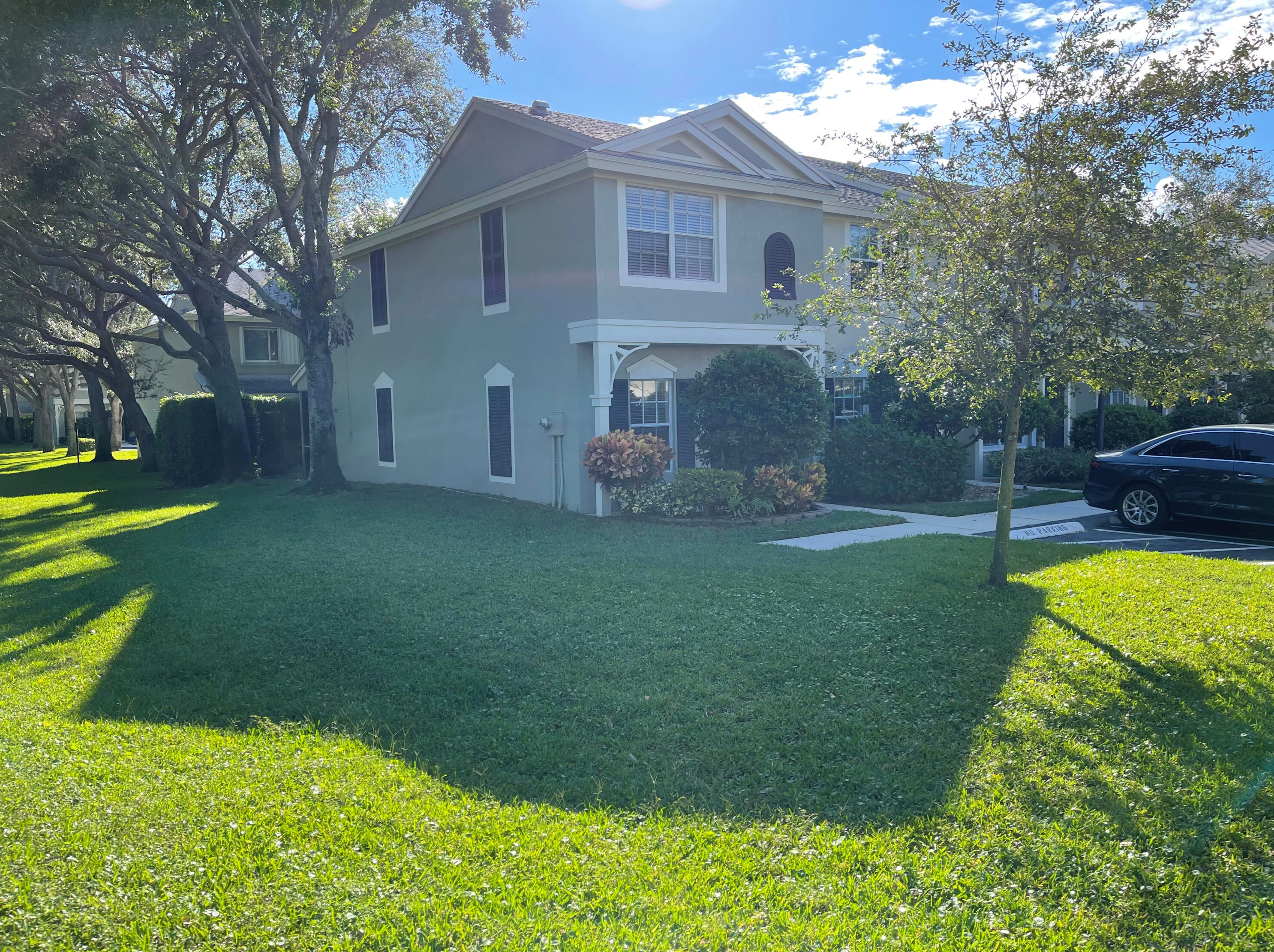 825 Kokomo Key Ln #825, Delray Beach, FL 33483