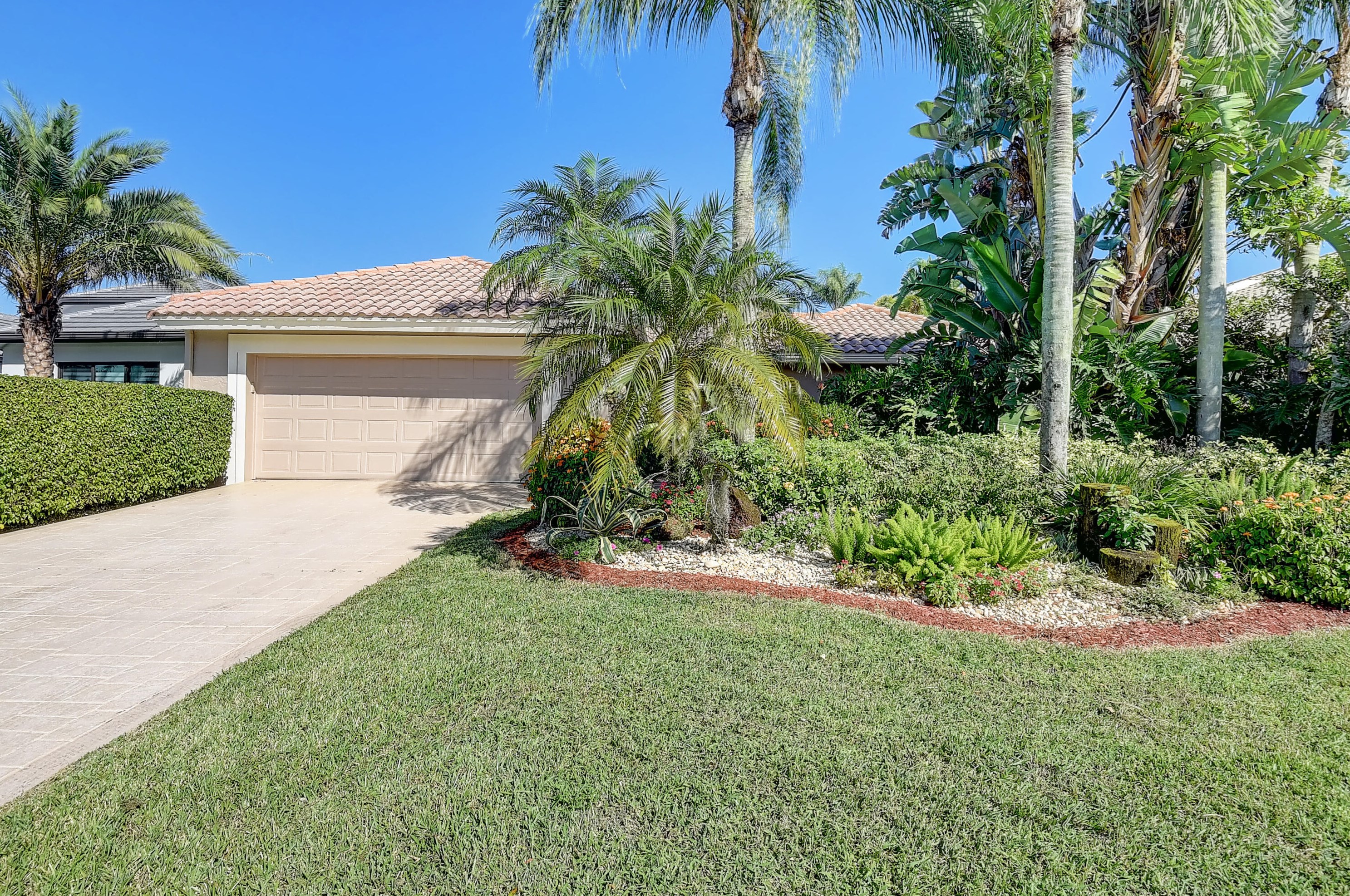 19340 Cedar Glen Dr, Boca Raton, FL 33434-5129