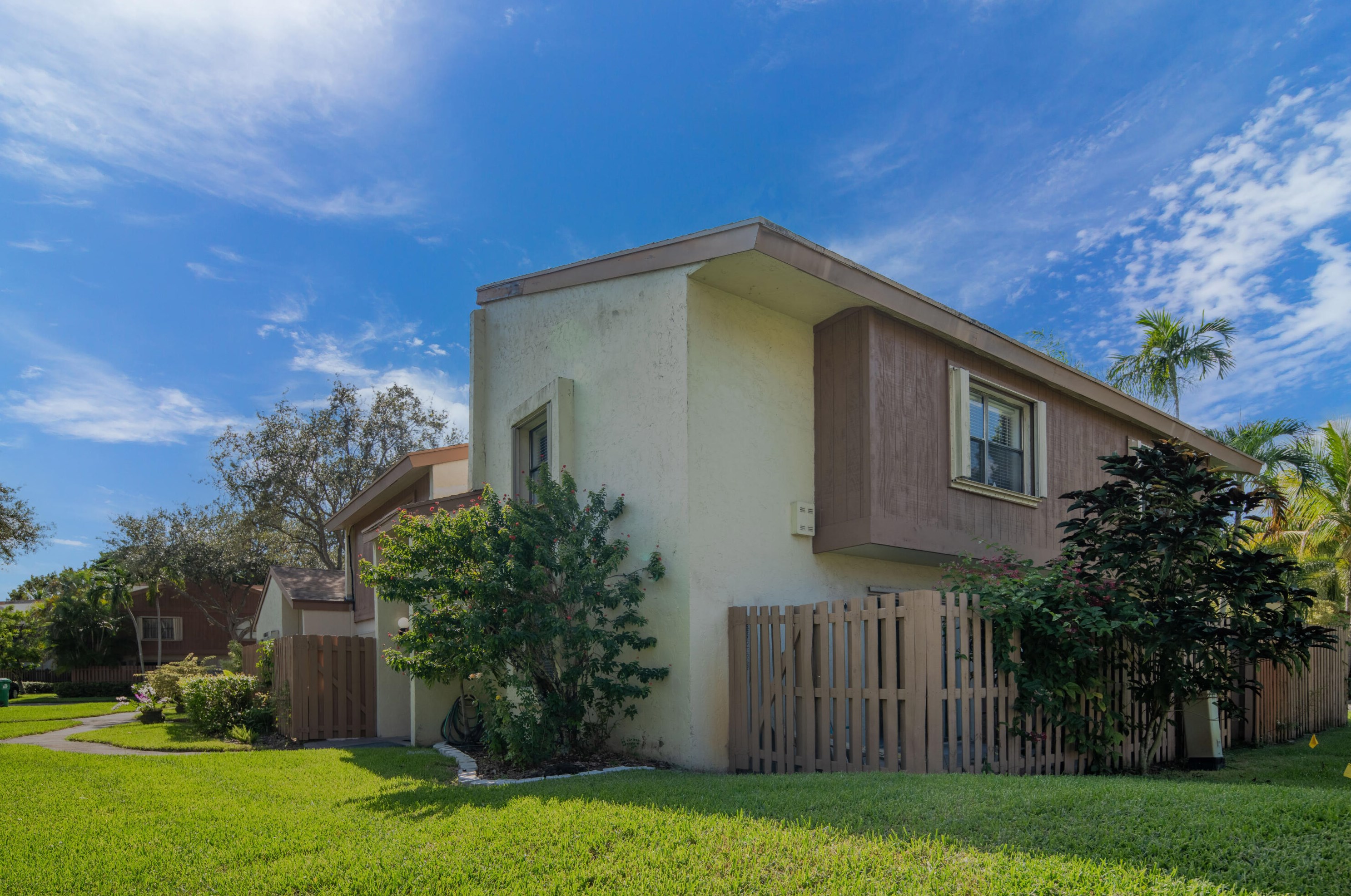11467 Sw 109th Rd #7b, Miami, FL