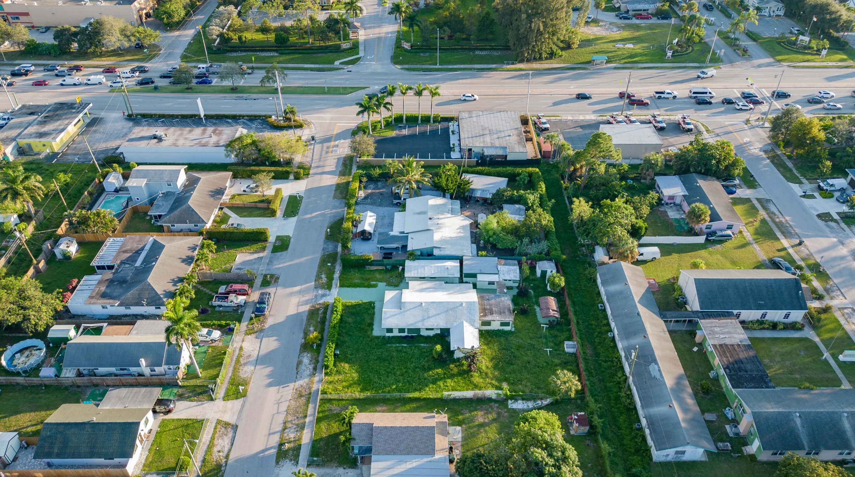 115 Walker Ave, Lake Worth, FL 33463-3343