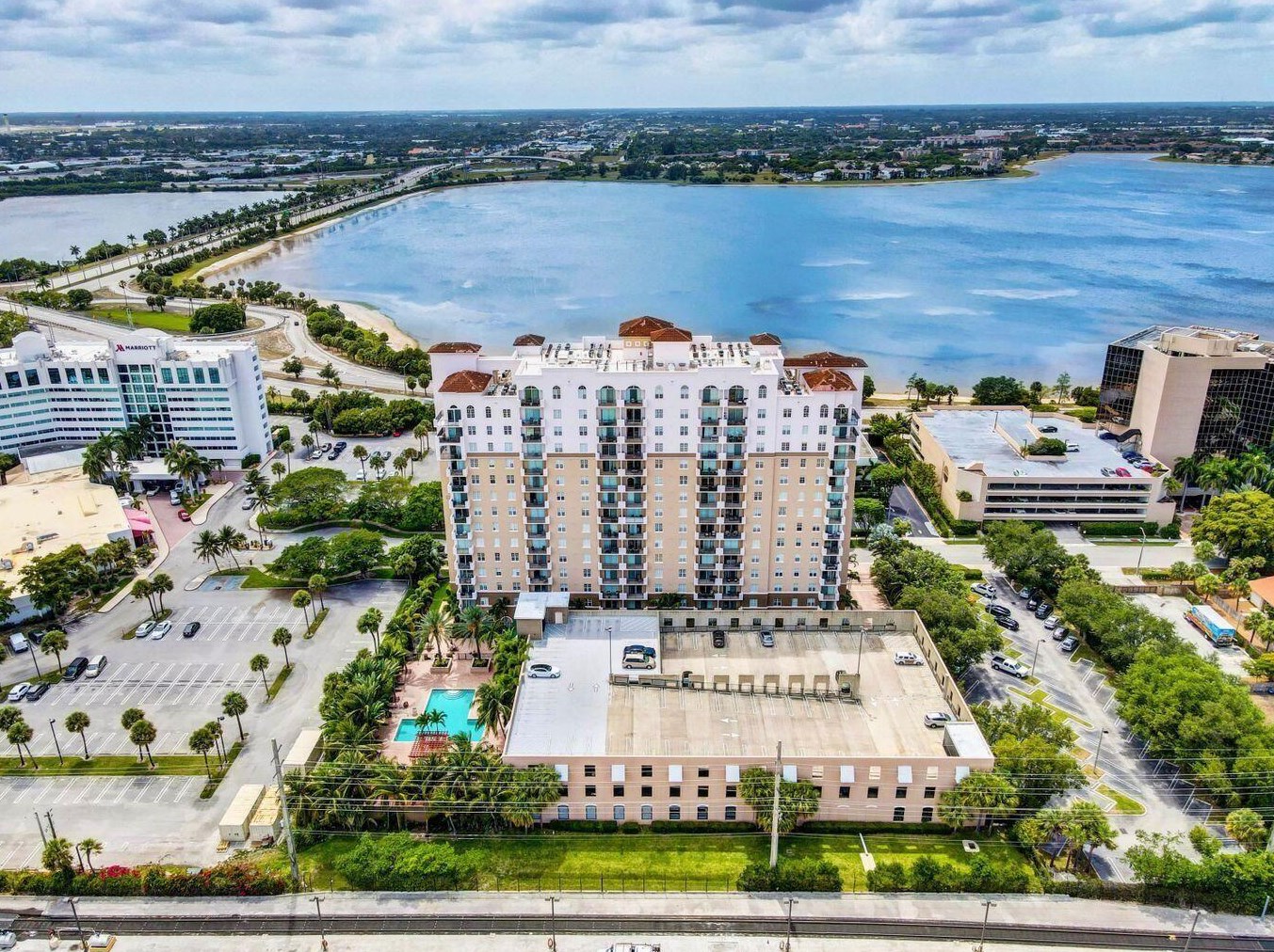 616 Clearwater Park Rd #602, West Palm Beach, FL 33401