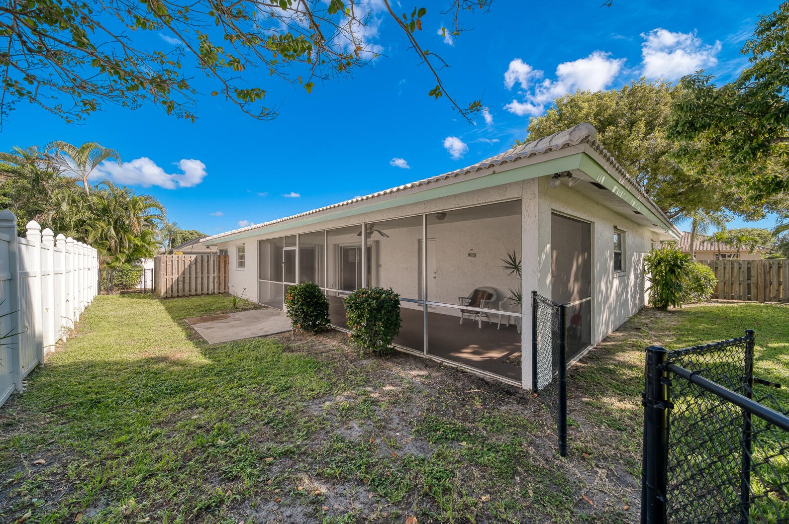 6897 Terra Tranquila Dr, Boca Raton FL  33433-6416 exterior