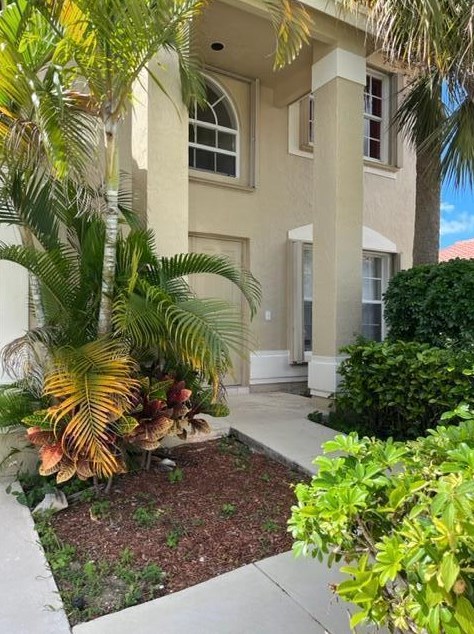 10712 Oak Lake Way, Boca Raton, FL 33498-1696