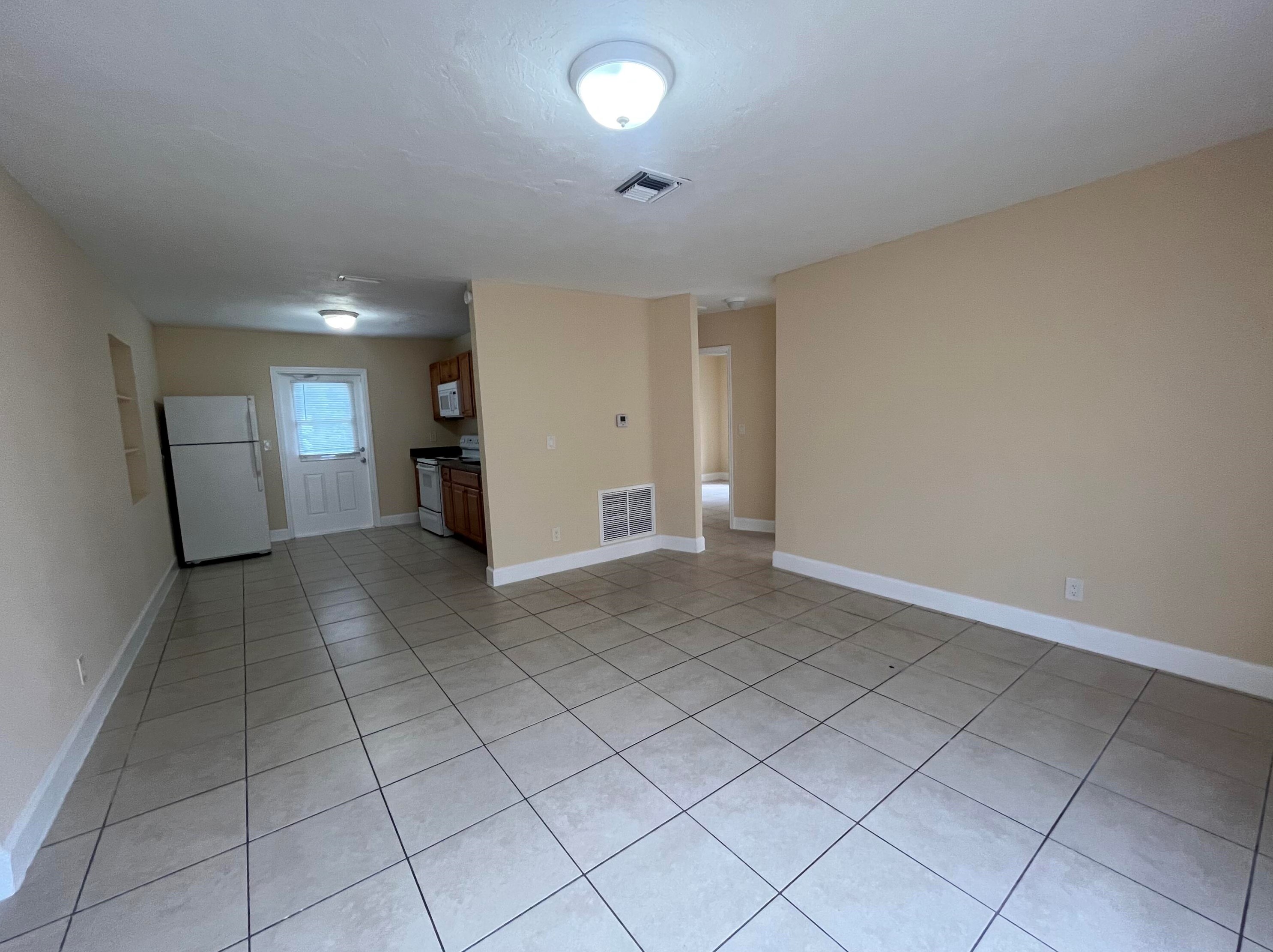 1213 Pioneer Rd, West Palm Beach, FL 33407