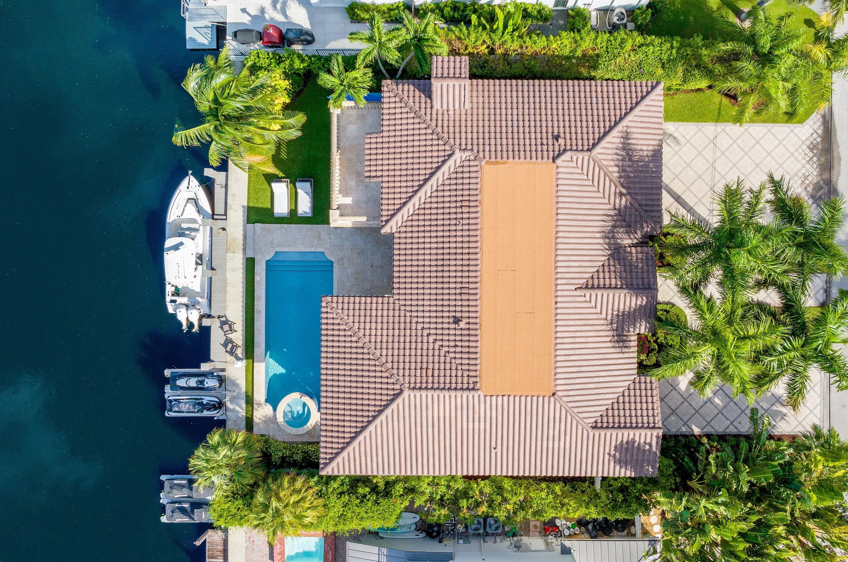 7031 8th Dr, Boca Raton FL  33487-2416 exterior