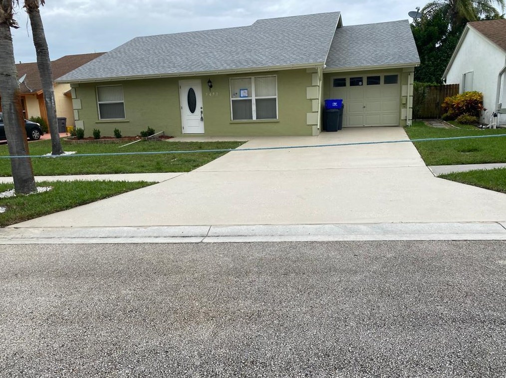 5453 River Plantation Rd, Lake Worth, FL 33463