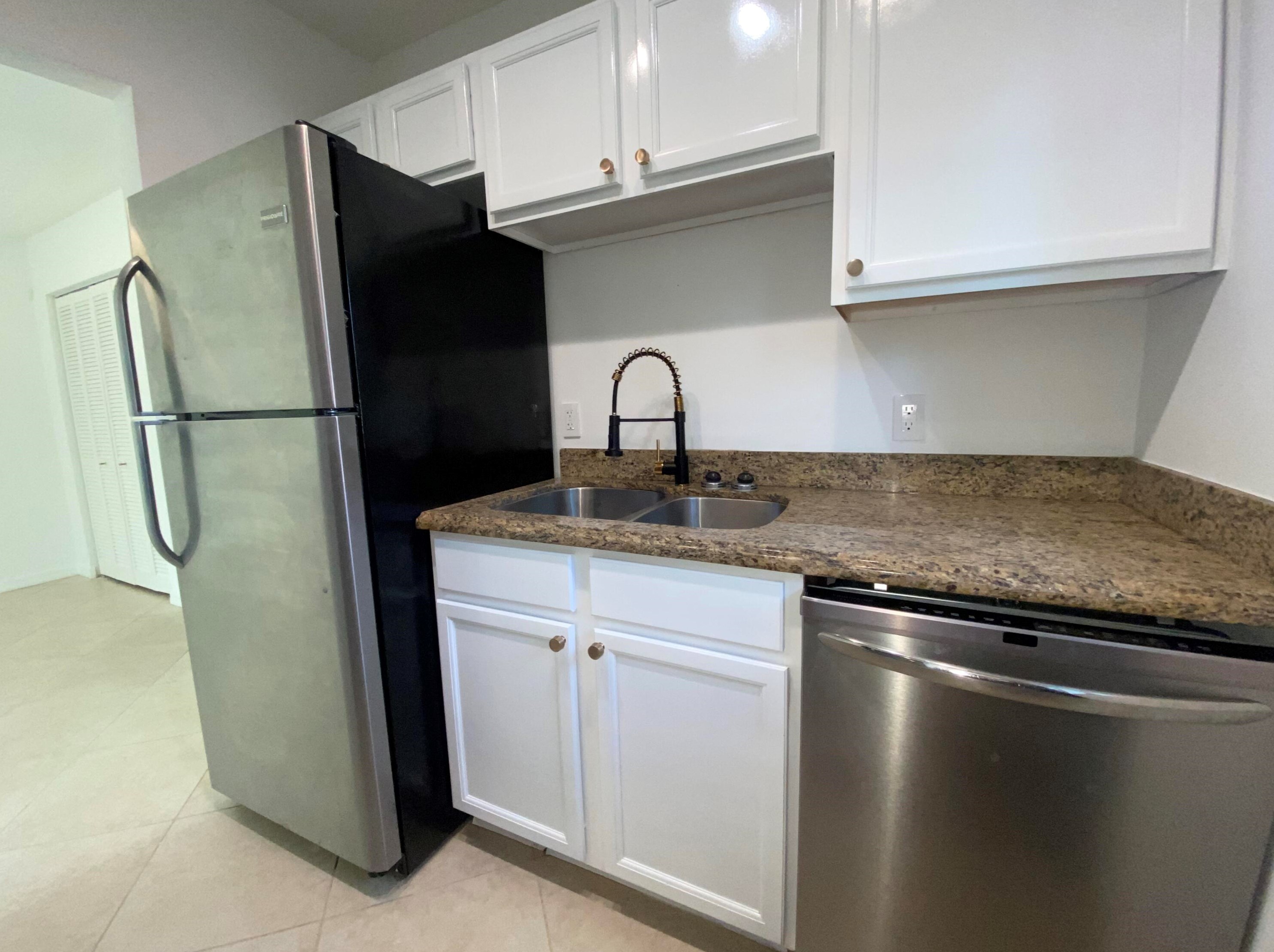 1014 Ne 9th Ave #10, Delray Beach, FL 33483