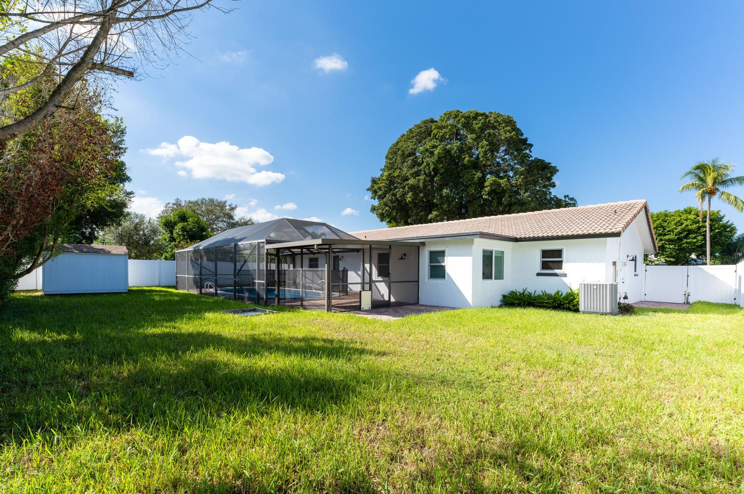 3376 Nw 26th Ct, Boca Raton, FL 33434