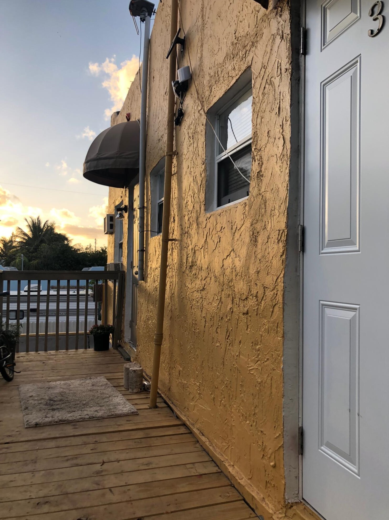 101 D St, Lake Worth FL 33460-2055 exterior