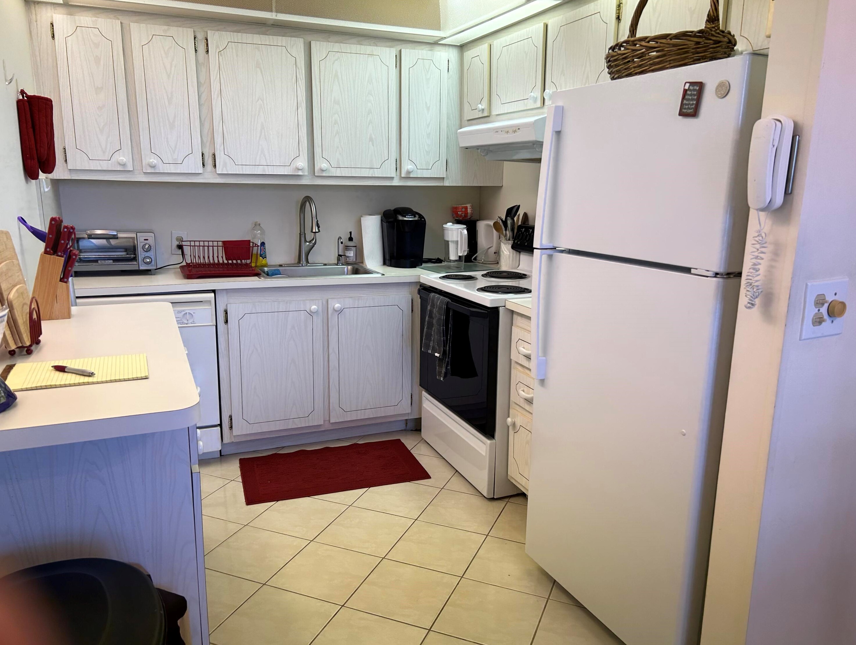 167 Dorset D, Boca Raton, FL 33434