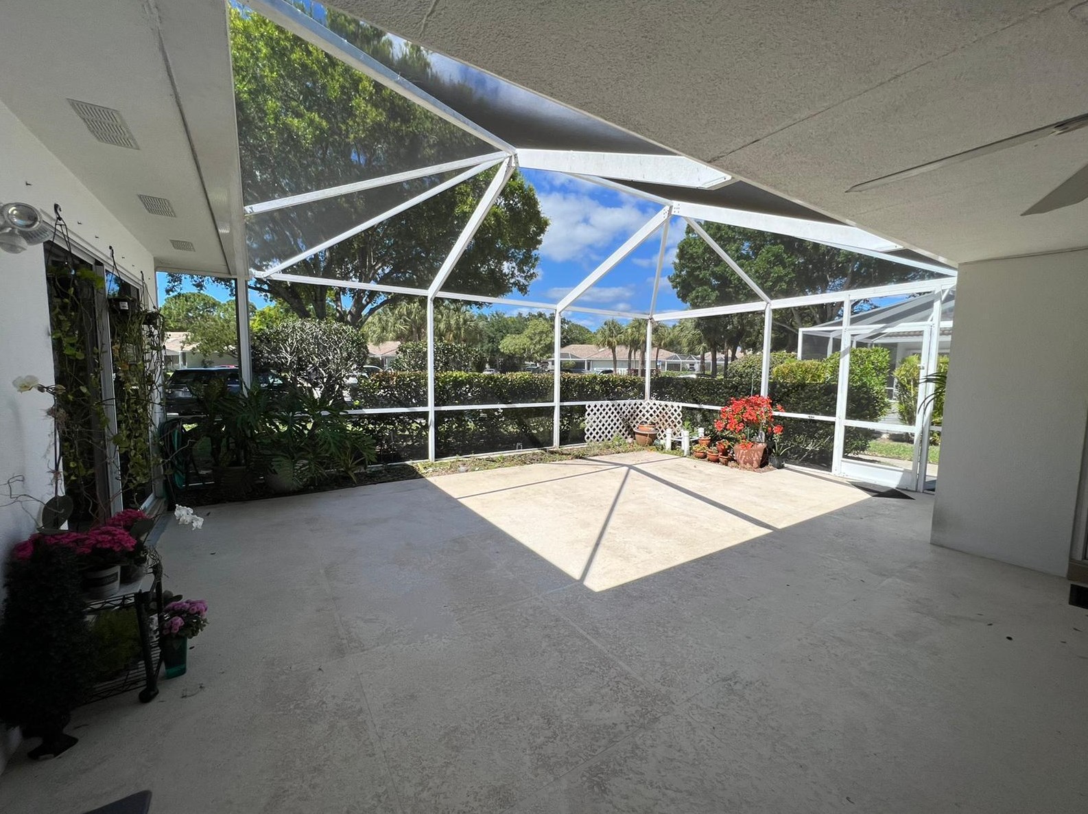 11102 Myrtle Oak Ct, West Palm Beach, FL 33410