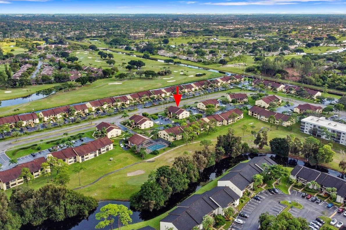 4703 Lucerne Lakes Blvd, Lake Worth, FL 33467-8933