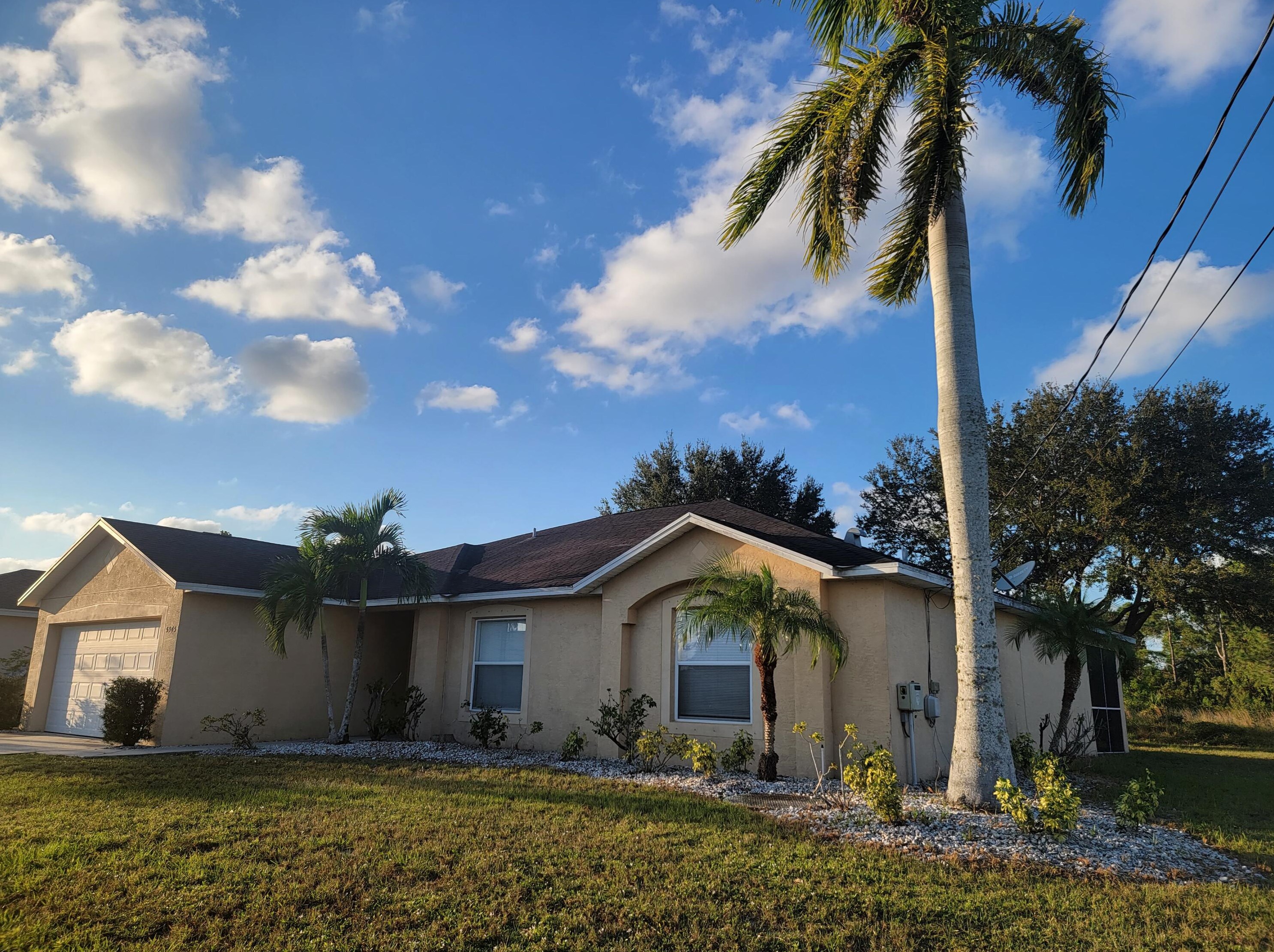 5945 Nw Batchelor Ter, Fort Pierce, FL 34986