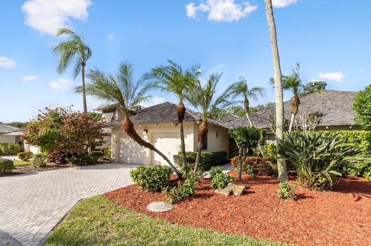 19389 Waters Reach Trl, Boca Raton FL  33434-5124 exterior