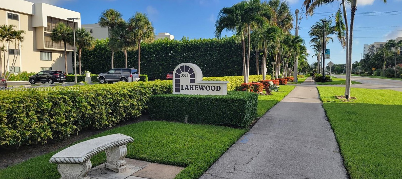 3525 S Ocean Blvd #304, Palm Beach, FL 33480