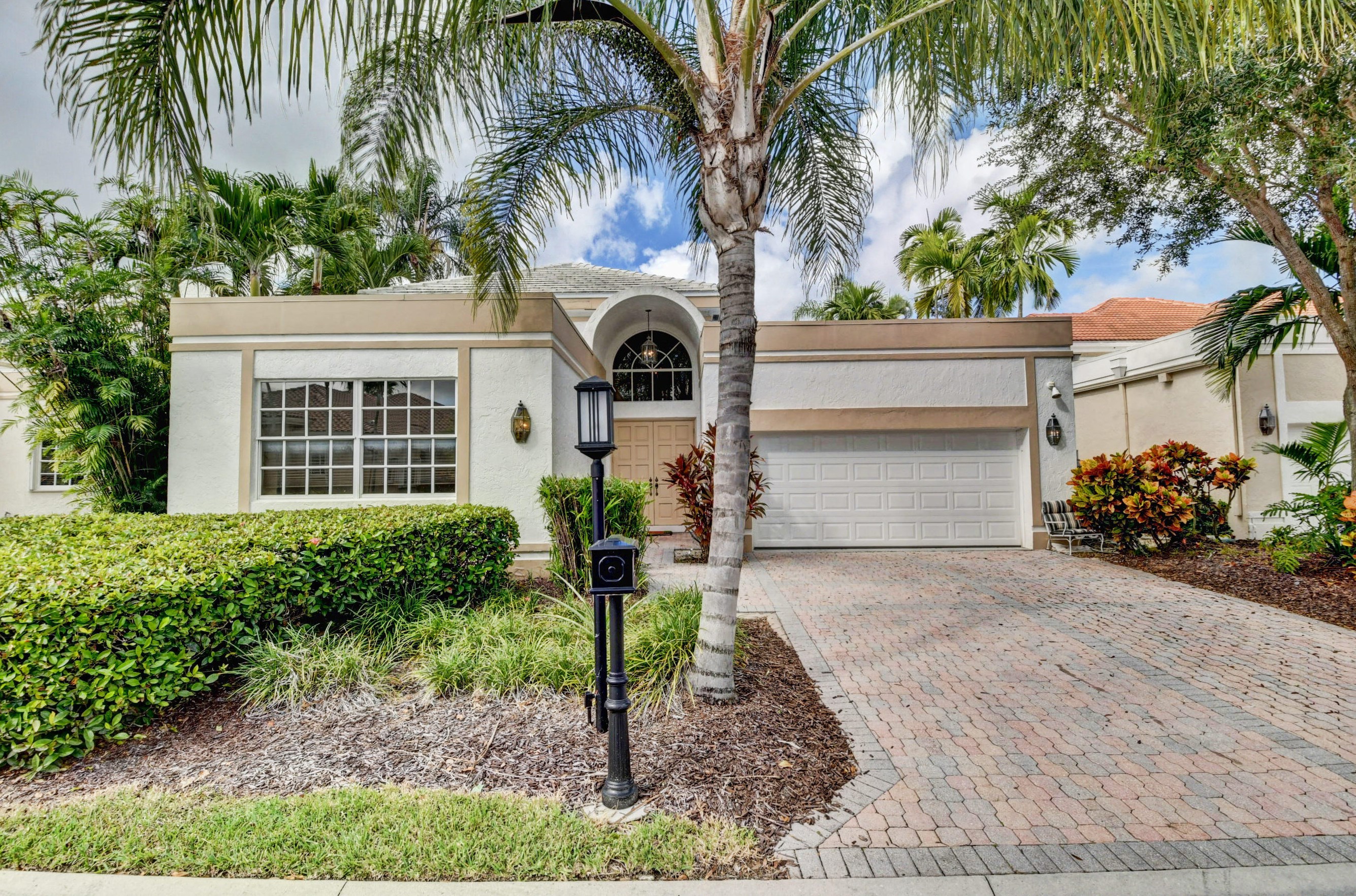 7111 Dubonnet Dr, Boca Raton, FL 33433-7479
