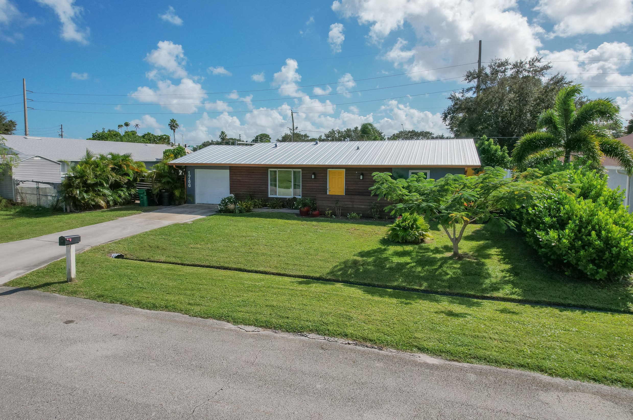 1786 Se Minorca Ave, Fort Pierce, FL 34952