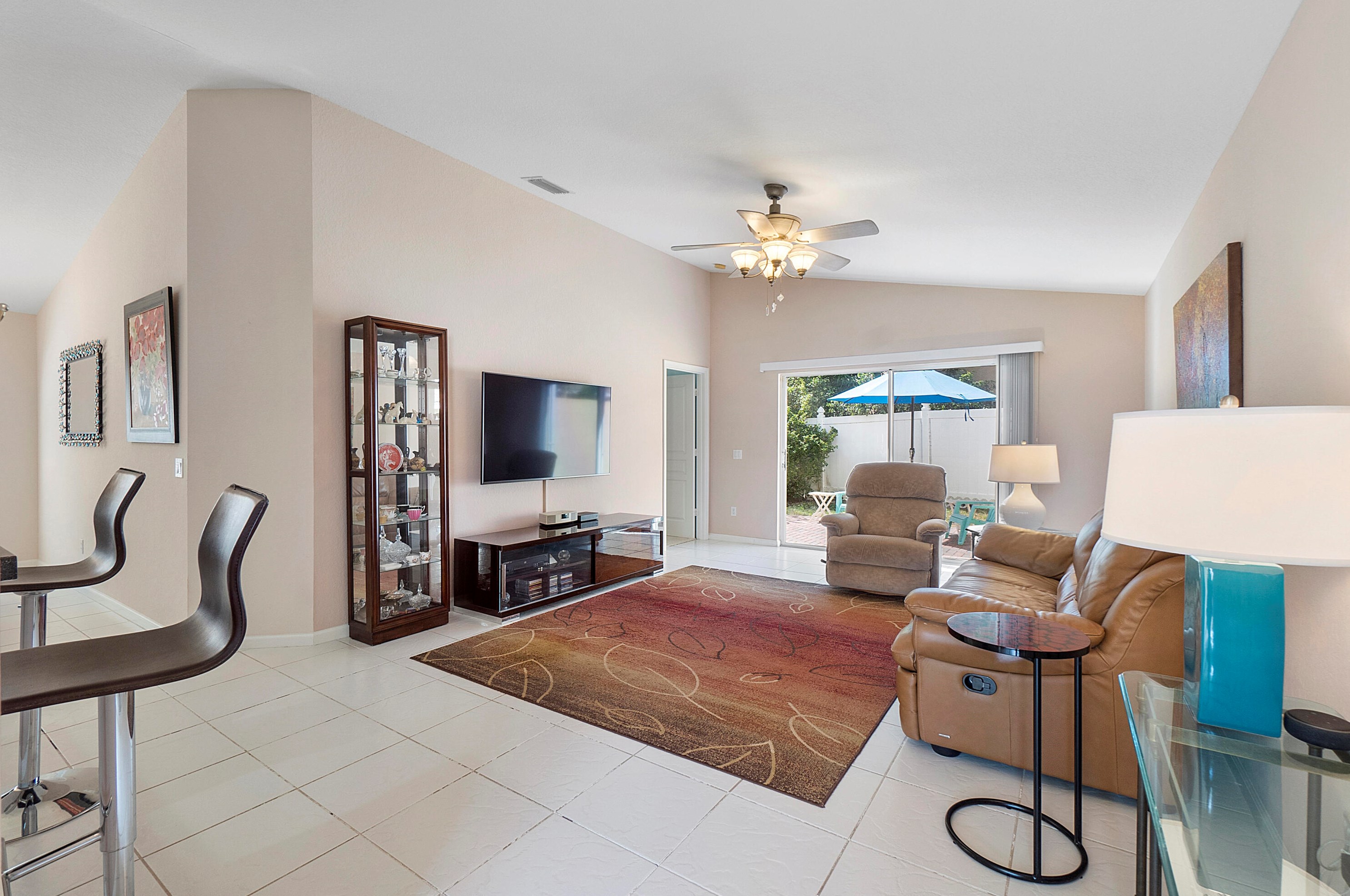 5158 Aurora Lake Cir, Lake Worth, FL 33463-5924