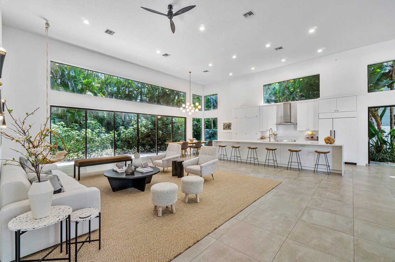 17030 Royal Cove Way, Boca Raton, FL 33496