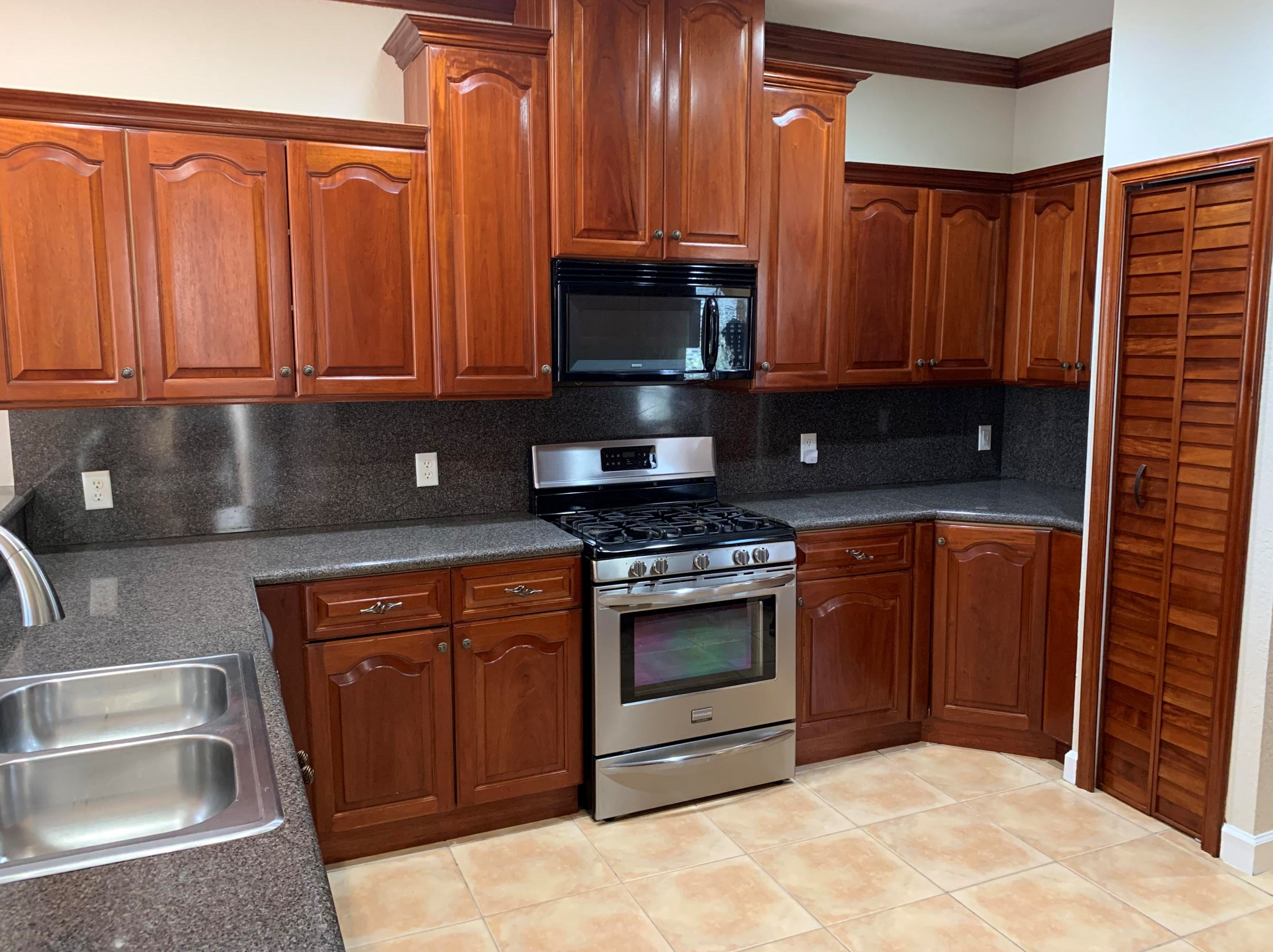 10686 Old Hammock Way, West Palm Beach, FL 33414