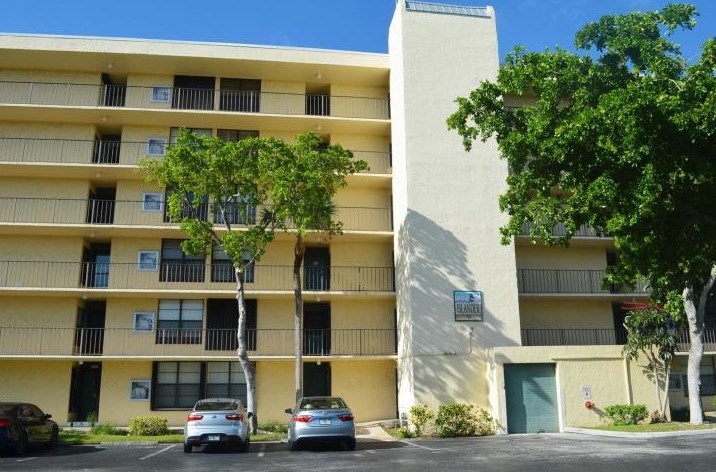 9 Royal Palm Way Unit 301, Boca Raton, FL 33432