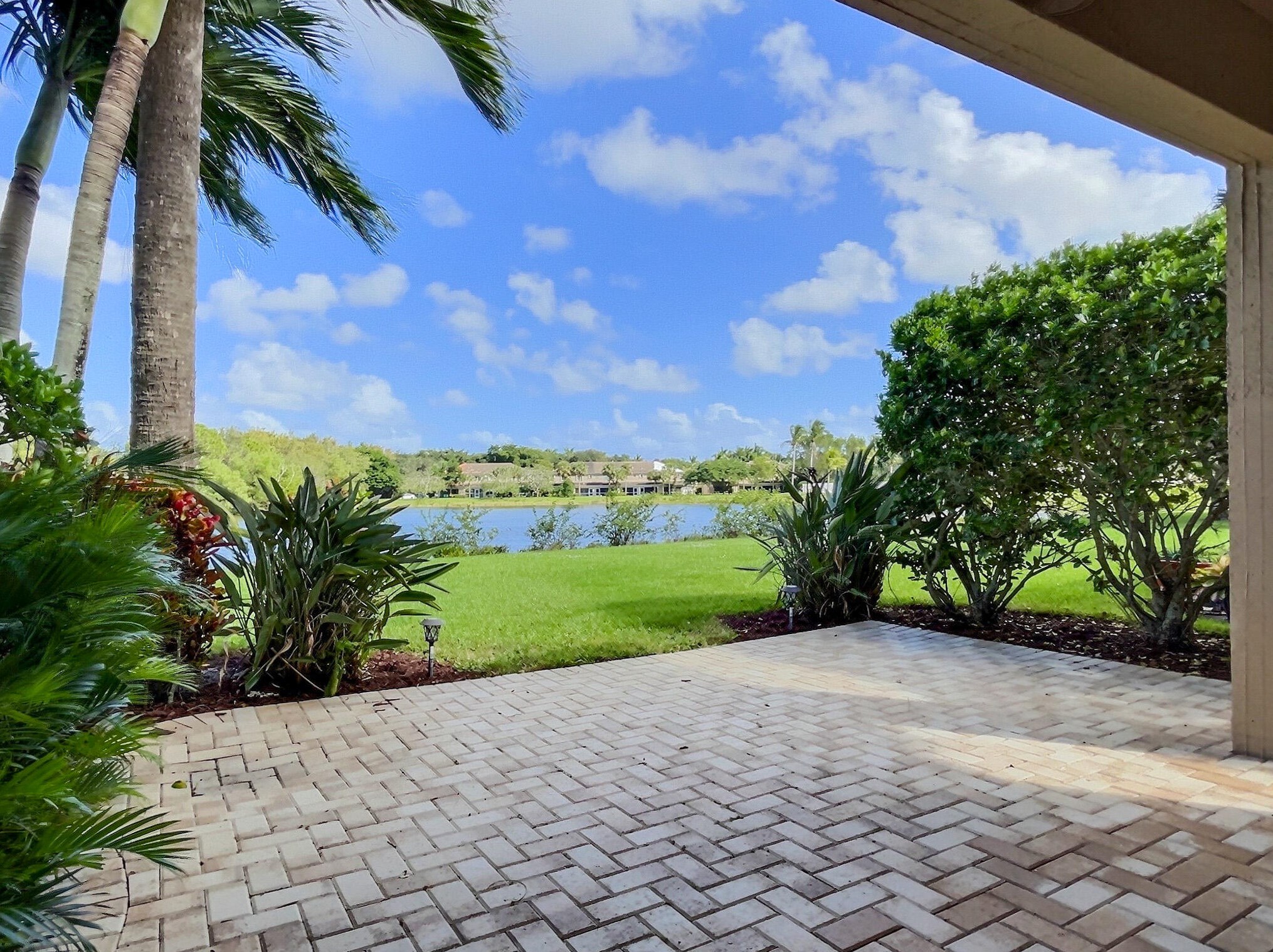 7309 Smithbrooke Dr, Lake Worth, FL 33467