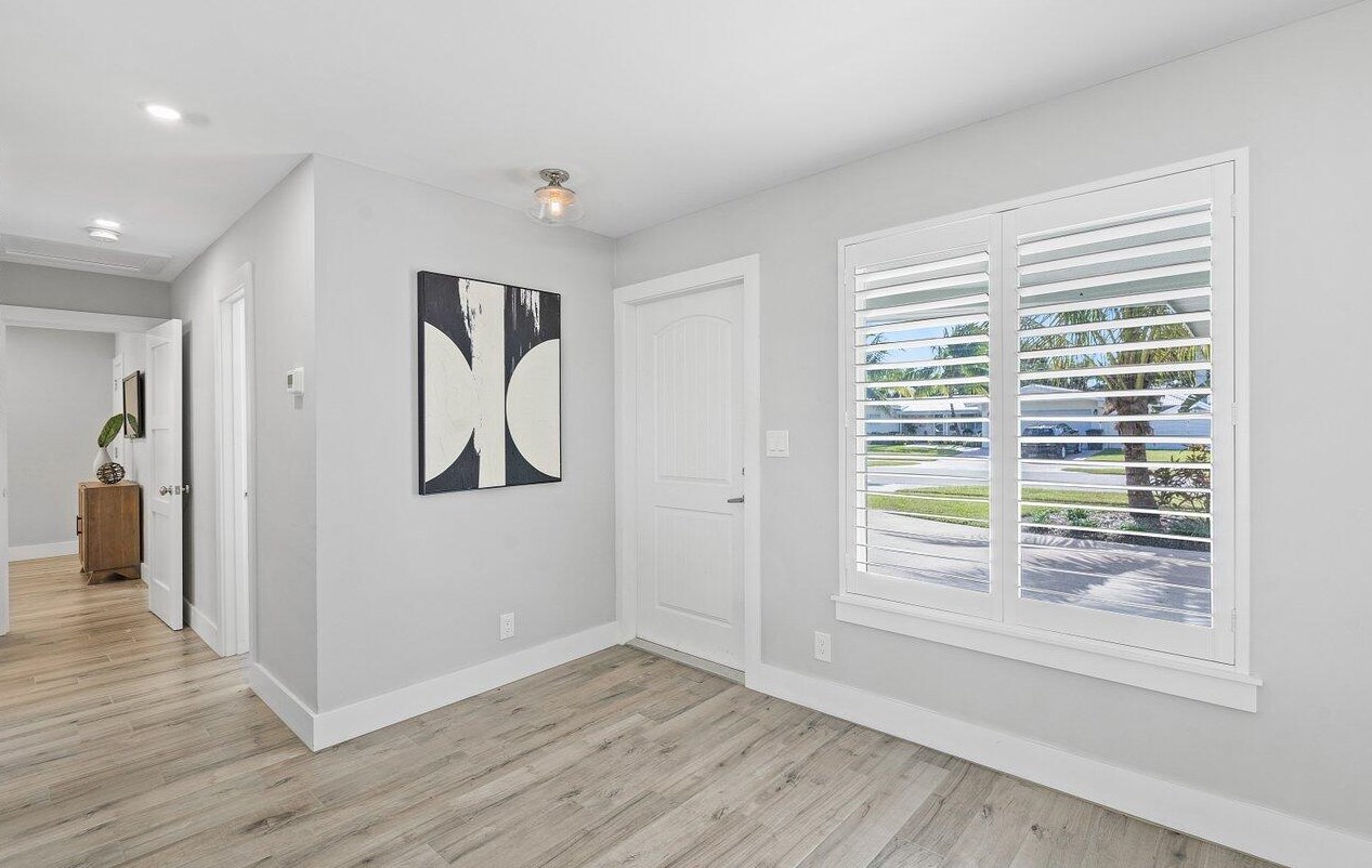 787 7th St, Boca Raton, FL 33486-5505