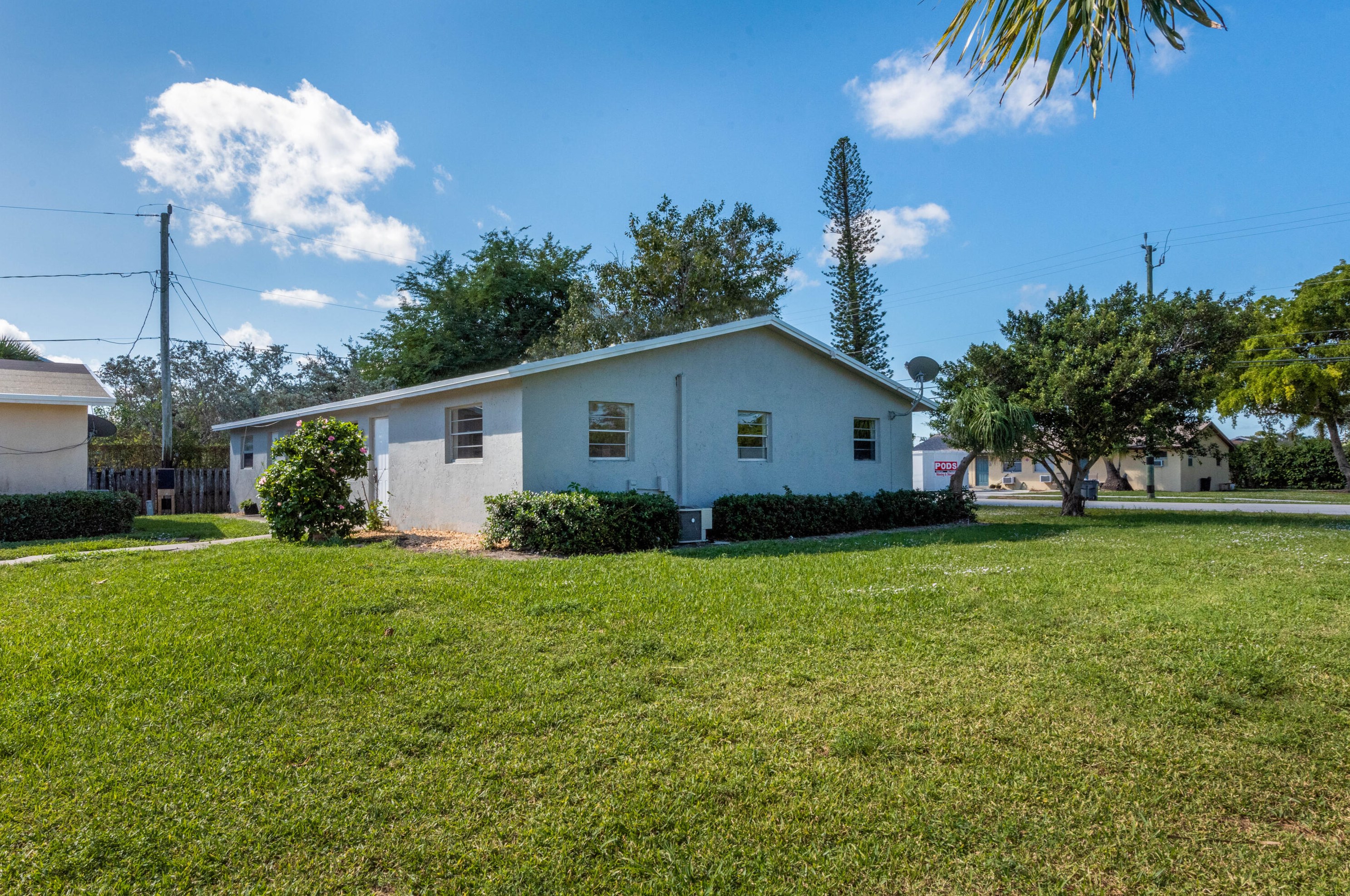 3494 48th Ln S, Lake Worth, FL 33461