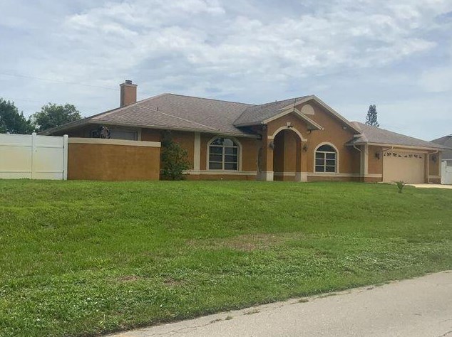 1255 Se Naples Ln, Fort Pierce, FL 34983