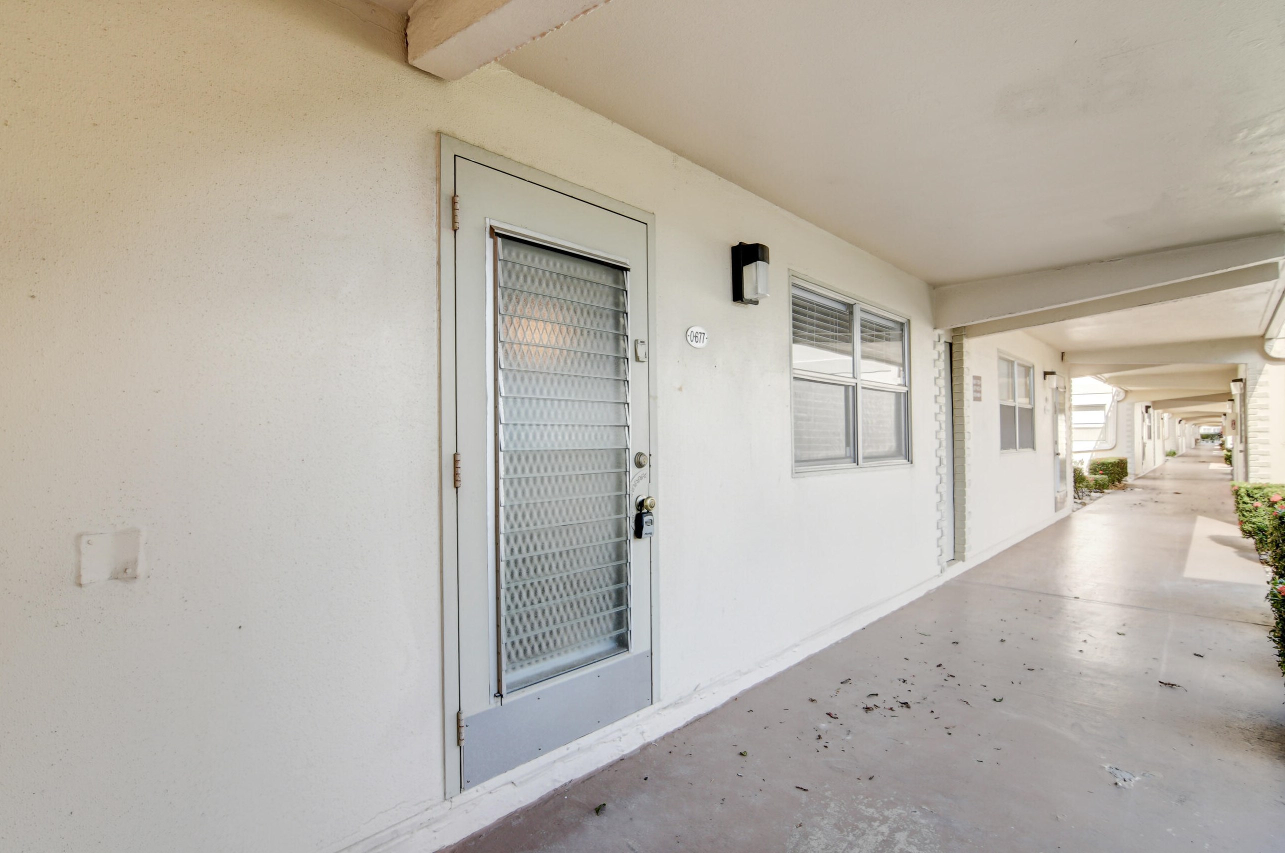 677 Saxony O, Delray Beach, FL 33446