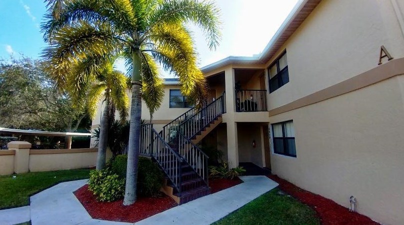 2615 Heathcote Dr #2615, Fort Pierce, FL 34982