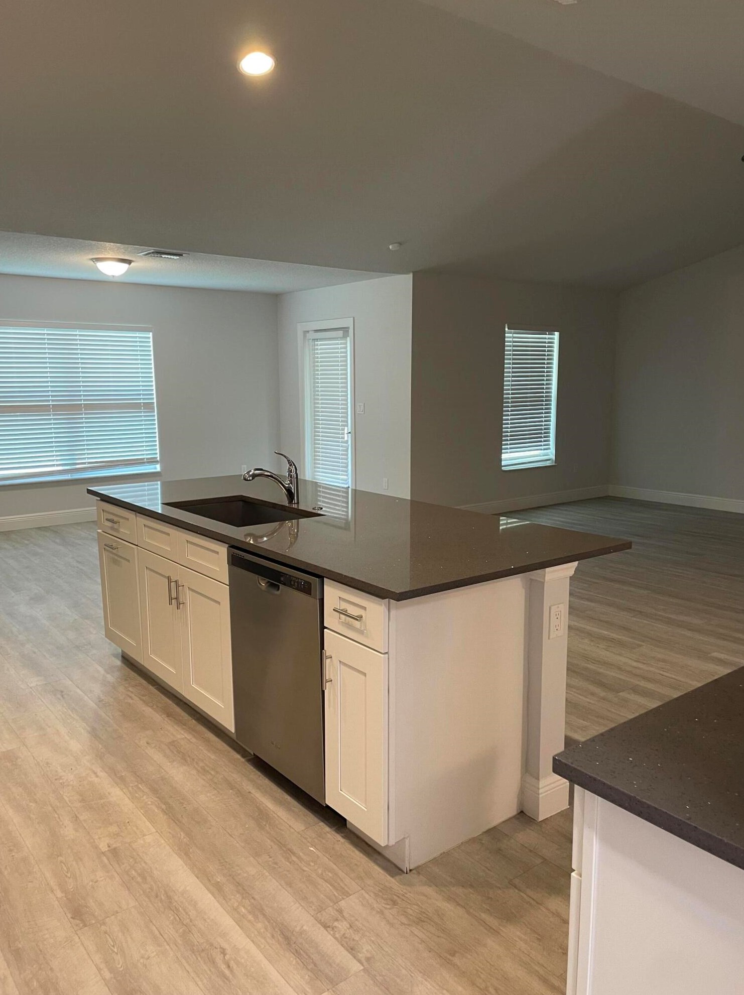 3166 Sw Blackmur St, Fort Pierce, FL 34953