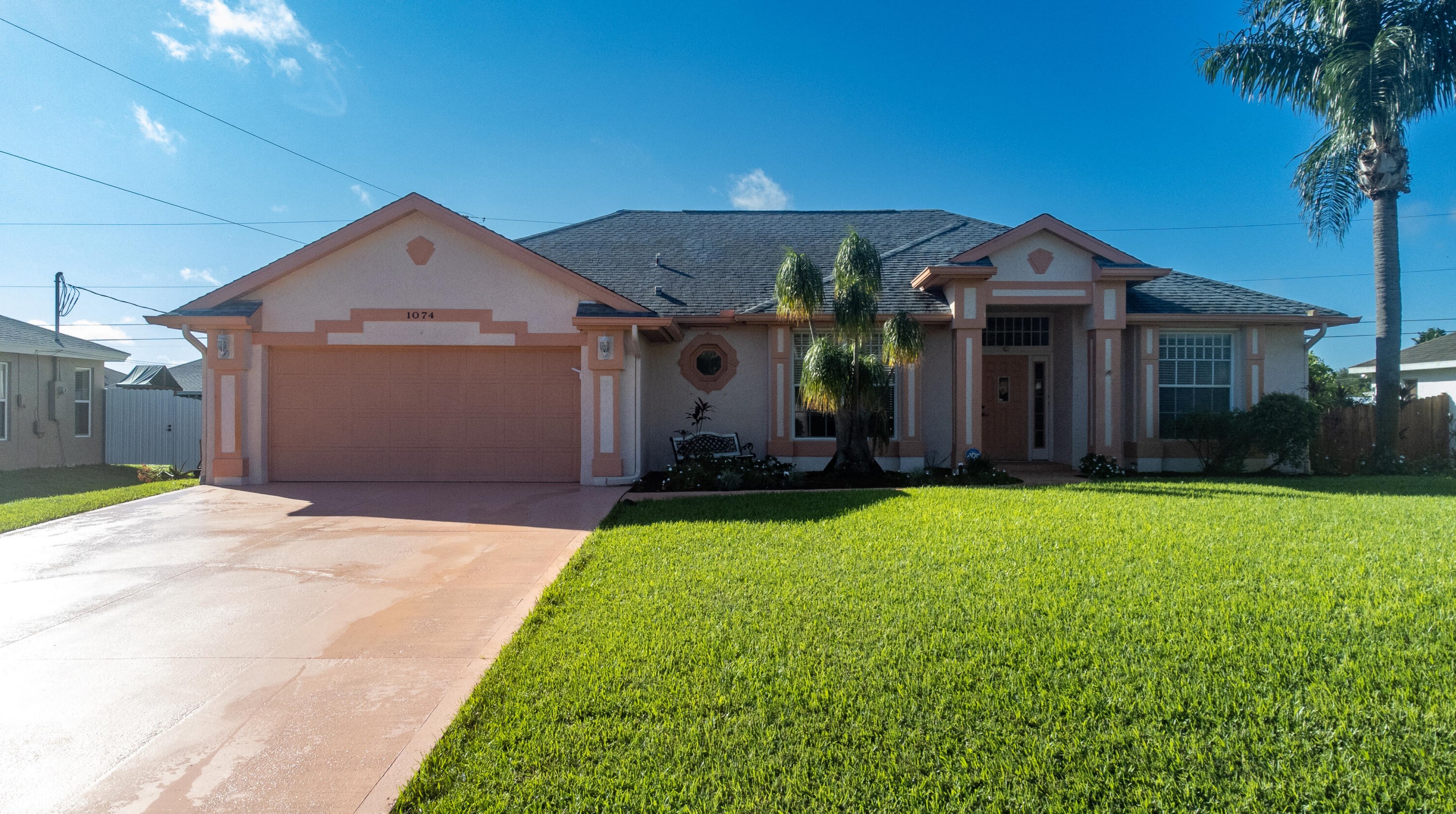 1074 Sw Liberty Ave, Fort Pierce, FL 34953